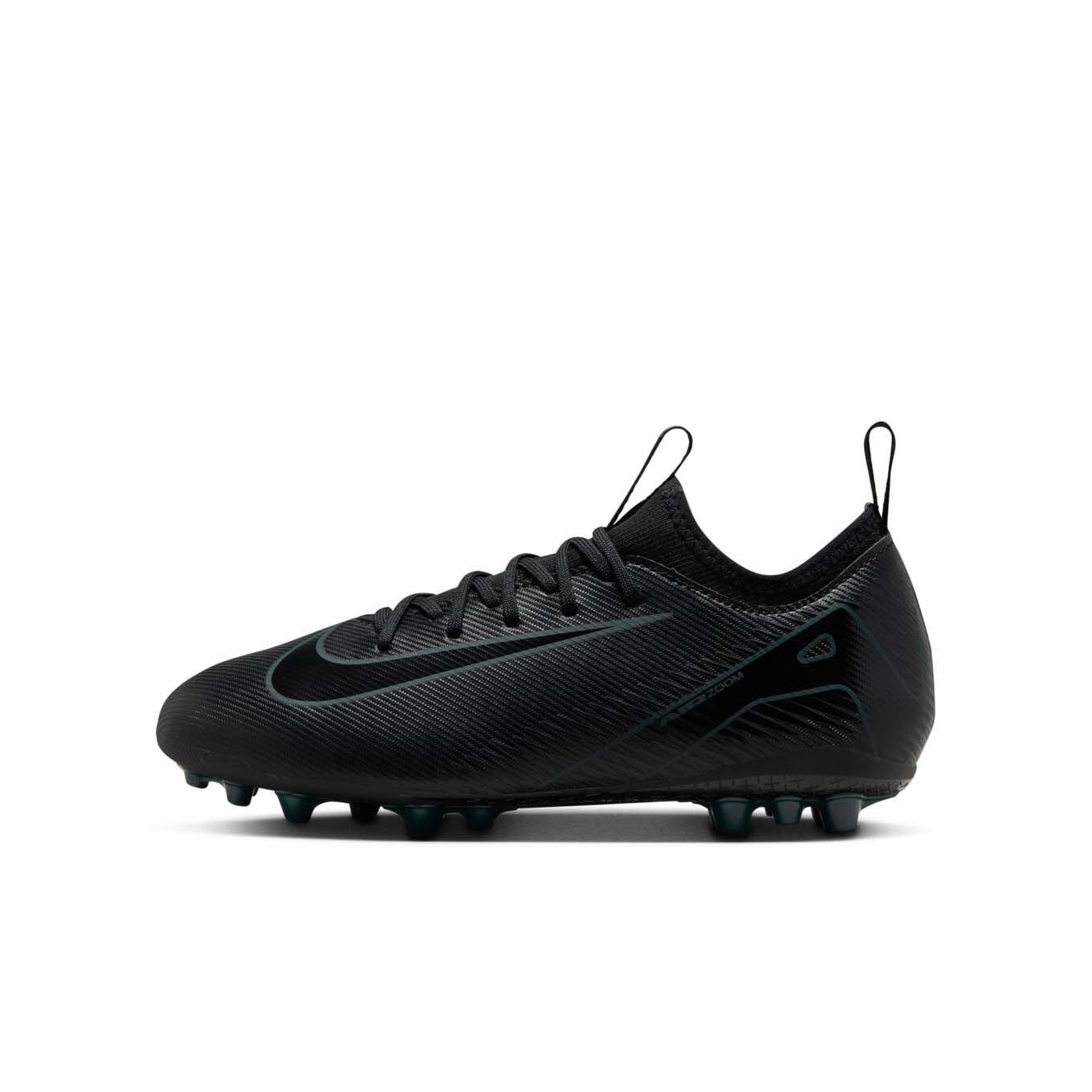 Nike Jr. Mercurial Vapor 16 Academy AG Soccer Cleats for Kids - Lightweight Football Shoes with Firm-Ground Studs for Youth Training & Matches