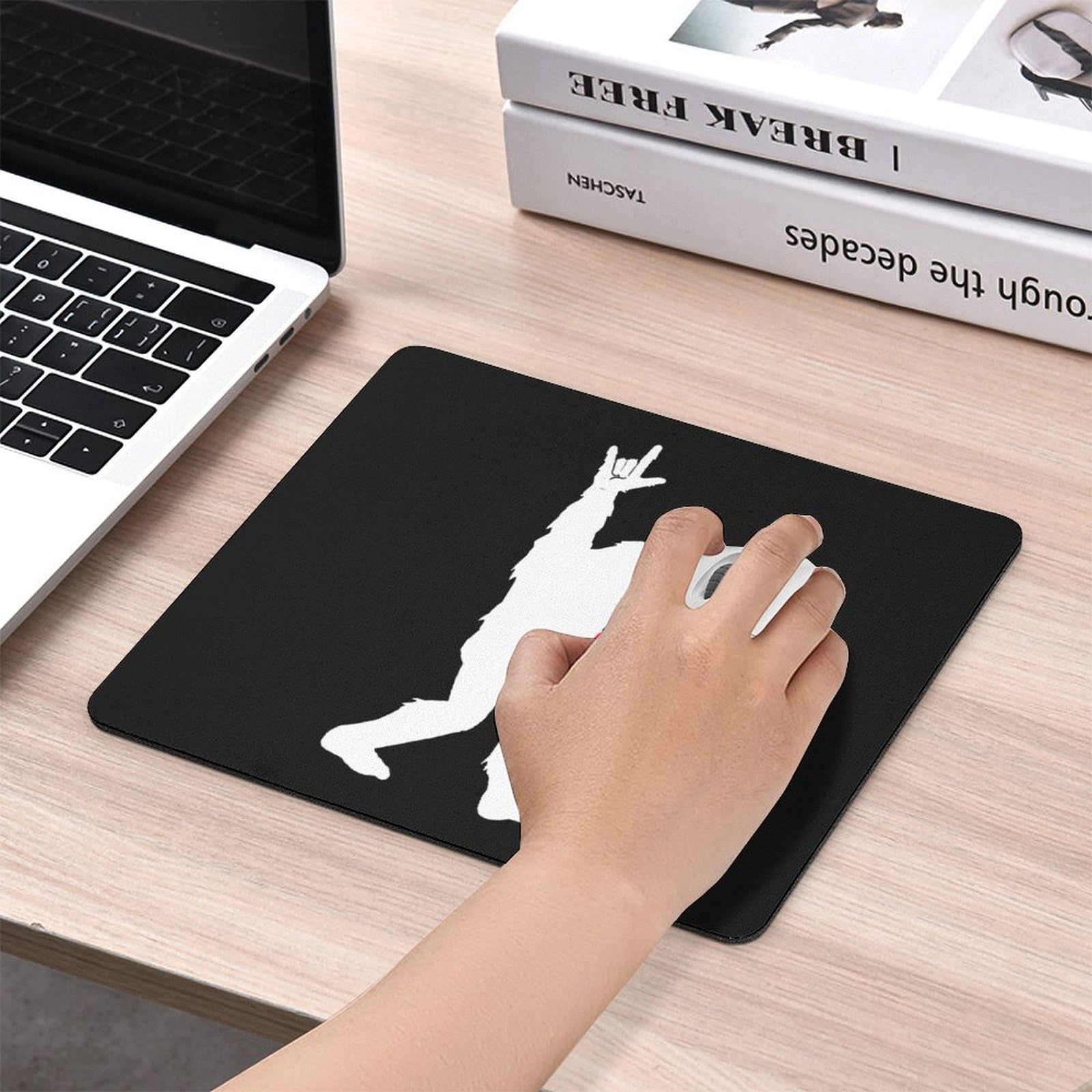 Bigfoot Holding Heart Funny Mouse Pad - Waterproof Non-Slip Gaming Mouse Mat (25x30cm) Desk Accessory for Office, Home & Gaming Setup