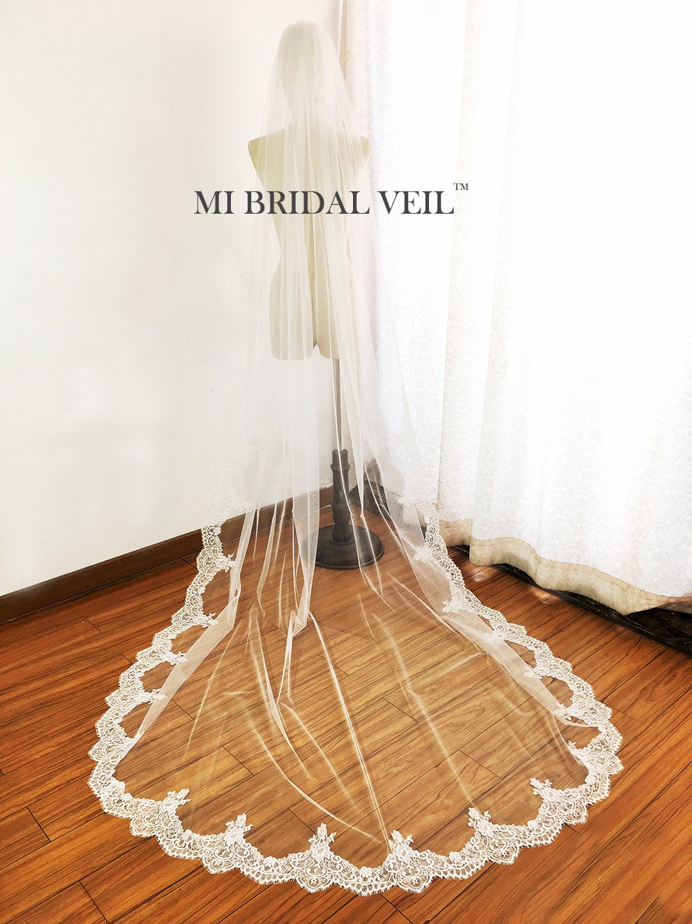 Elegant Cathedral Lace Wedding Veil with Chantilly Lace Trim - Perfect for Bridal Dresses and Formal Weddings