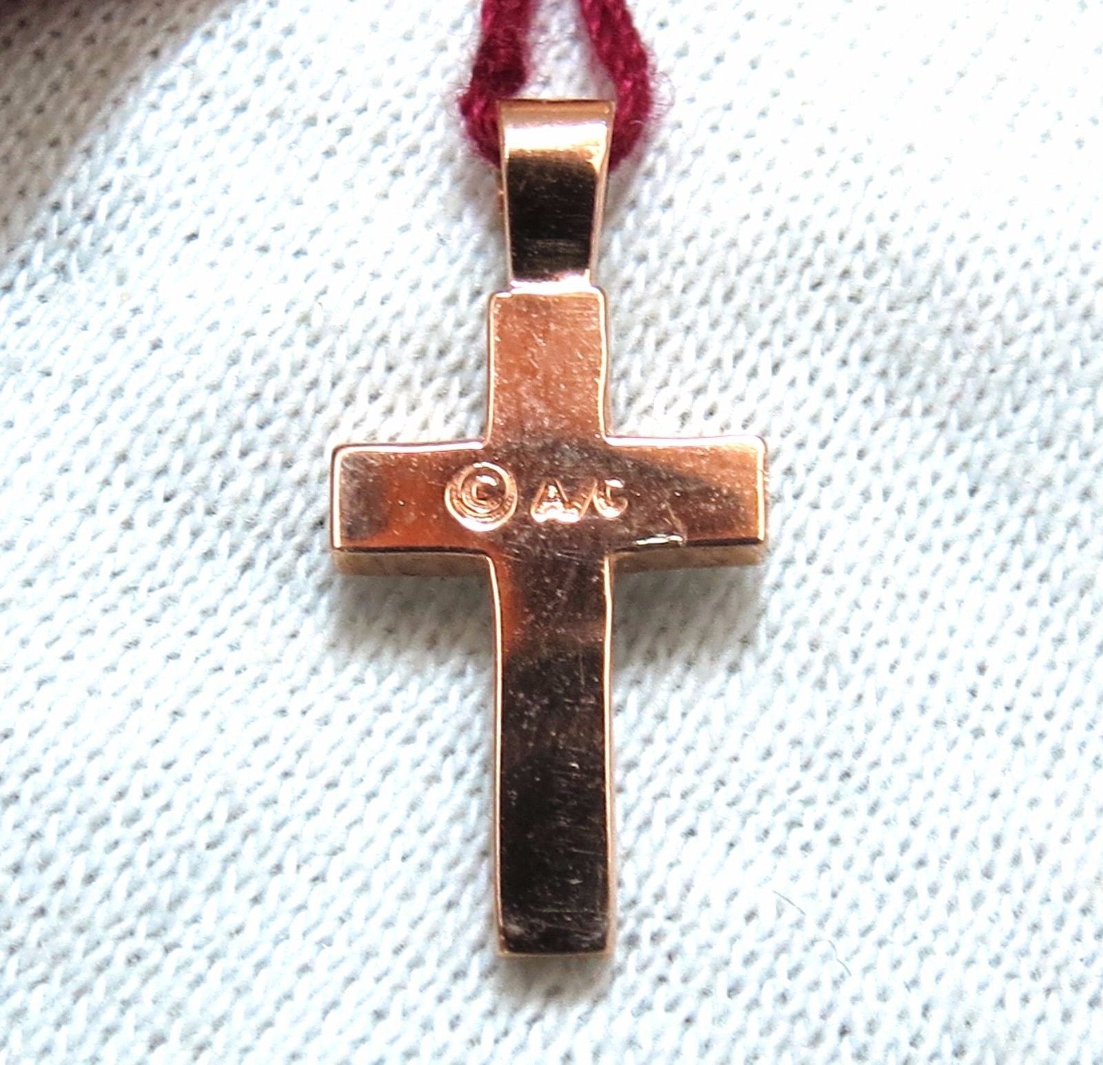 0.50ct Natural Round Diamond Cross Pendant Necklace in 14K Gold - Elegant Petite Jewelry for Women, Perfect for Everyday Wear, Gifts & Special Occasions