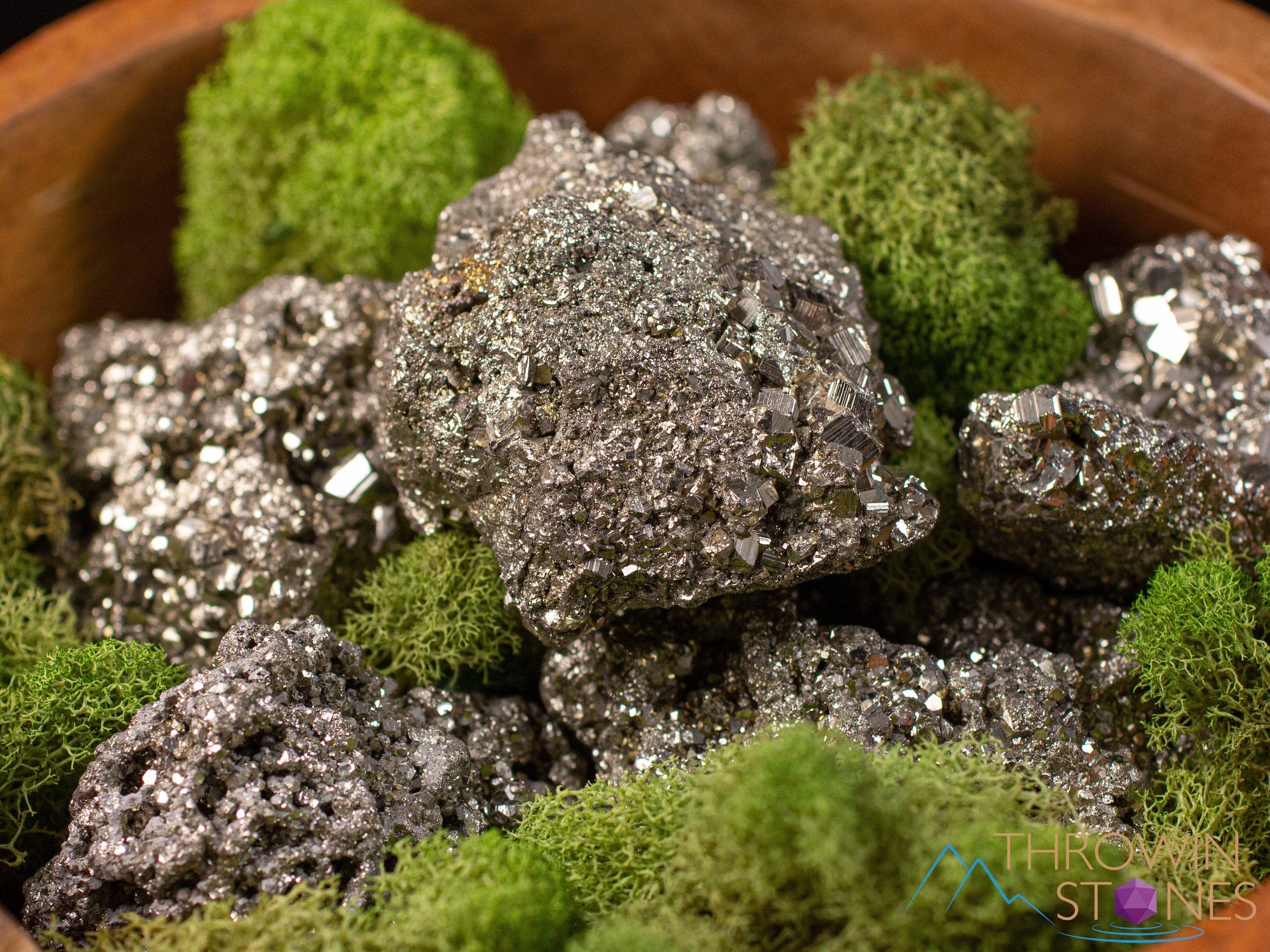 PYRITE Raw Crystal Cluster - Large Natural Crystals, Fools Gold Specimen | Metaphysical Healing Stone, Home & Office Decor | Perfect for Meditation, Reiki, and Mineral Collection (E1846)