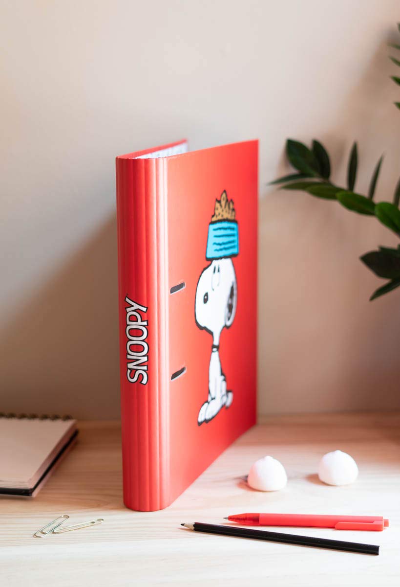 Premium Snoopy 2-Ring Binder A4 Folder - 10.6 x 12.6 Inch (27 x 32 cm) Red - Durable School & Office Supplies for Organizing Documents, Notes & Homework - Perfect for Students, Teachers & Professionals