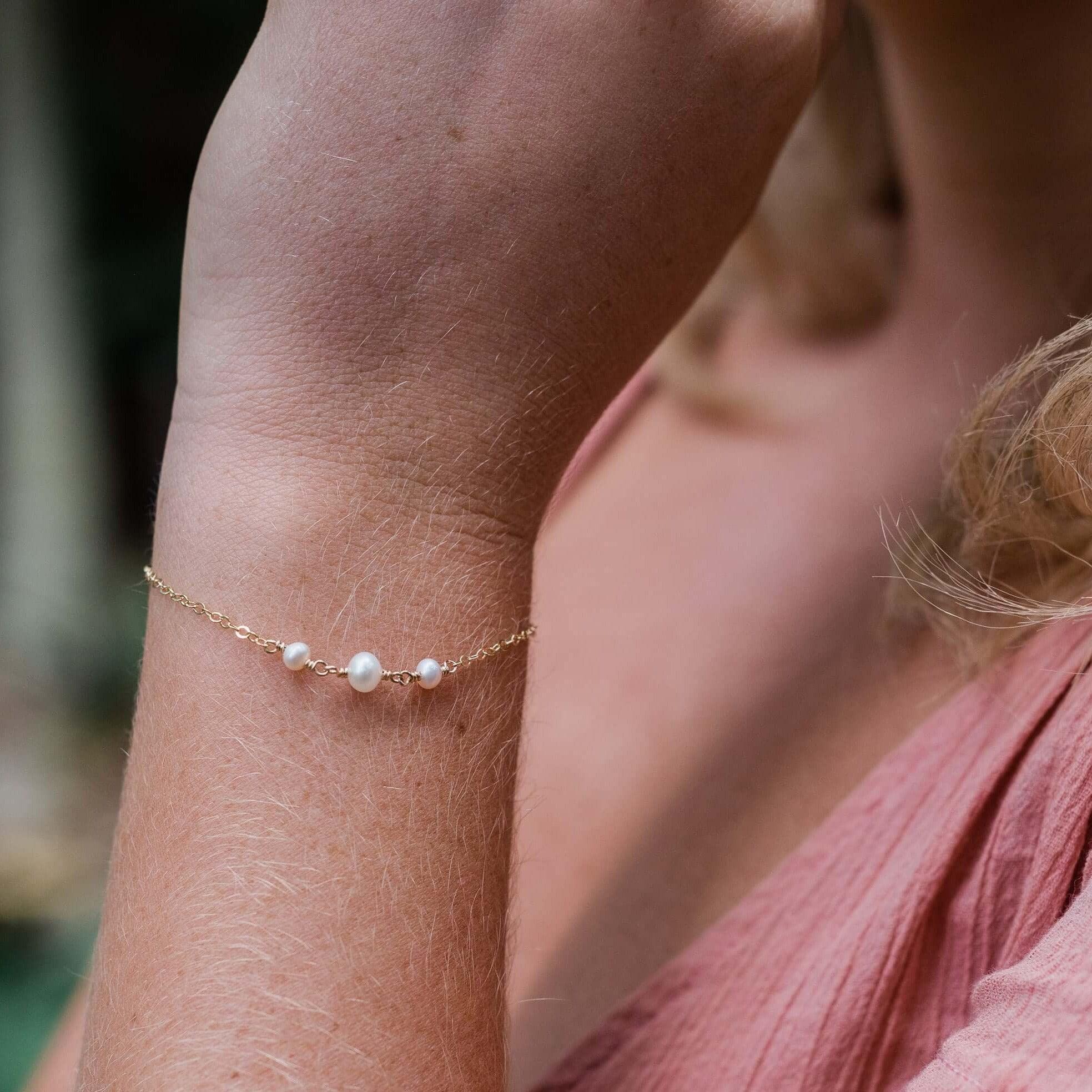 Elegant White Freshwater Pearl Beaded Chain Bracelet for Women - Perfect for Weddings, Parties & Everyday Wear
