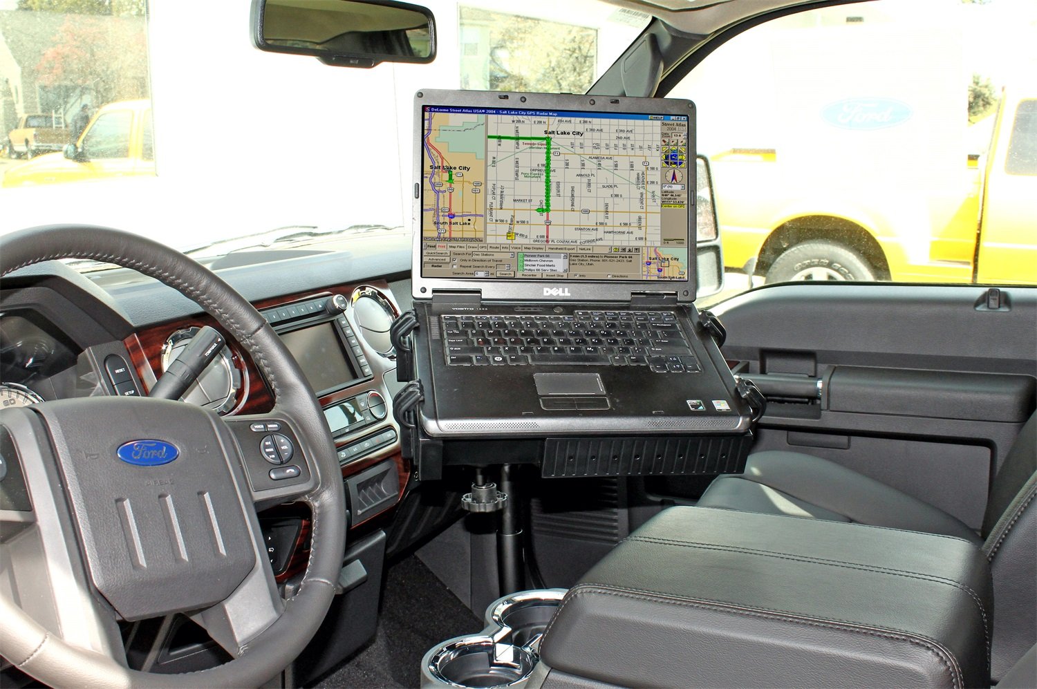 Ram Mount RAM-VB-109A-SW1 Vehicle System 2004-NEWER F150 - Custom Fit Mount for Ford F150, Ideal for Professional and Personal Use