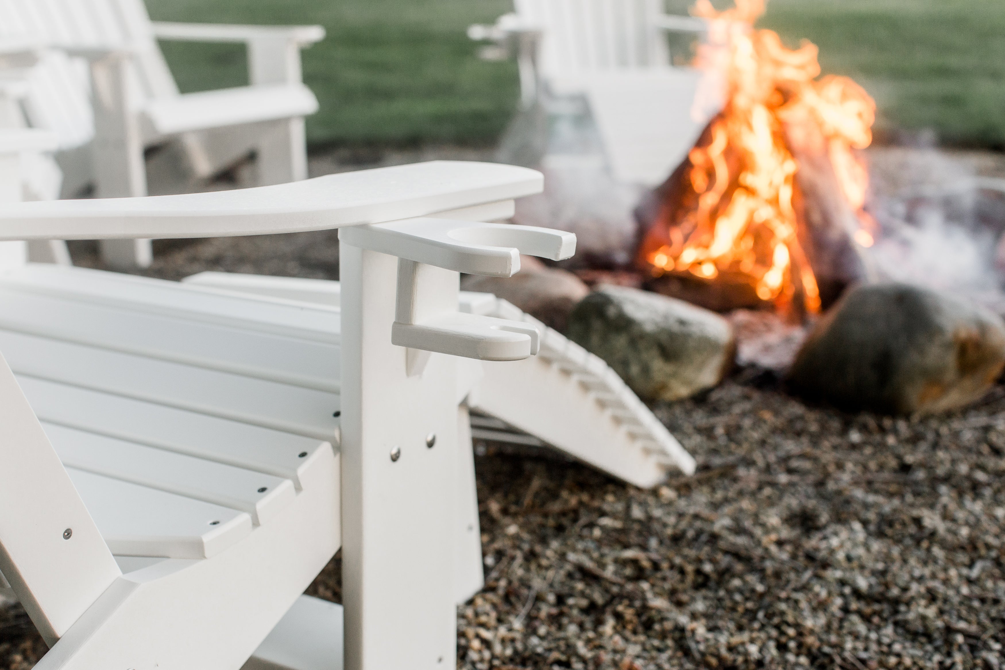 Premium Heritage Adirondack Chair - Solid Wood Outdoor Patio Furniture for Garden, Deck, Poolside & Backyard Relaxation