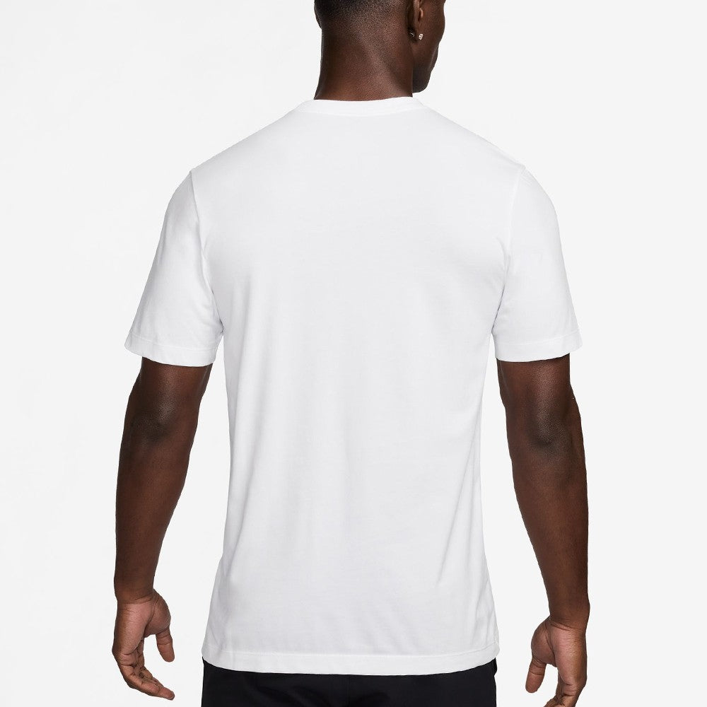 Nike Men's Court Graphic T-Shirt - White | Casual Short Sleeve Cotton Tee for Basketball, Streetwear & Everyday Wear