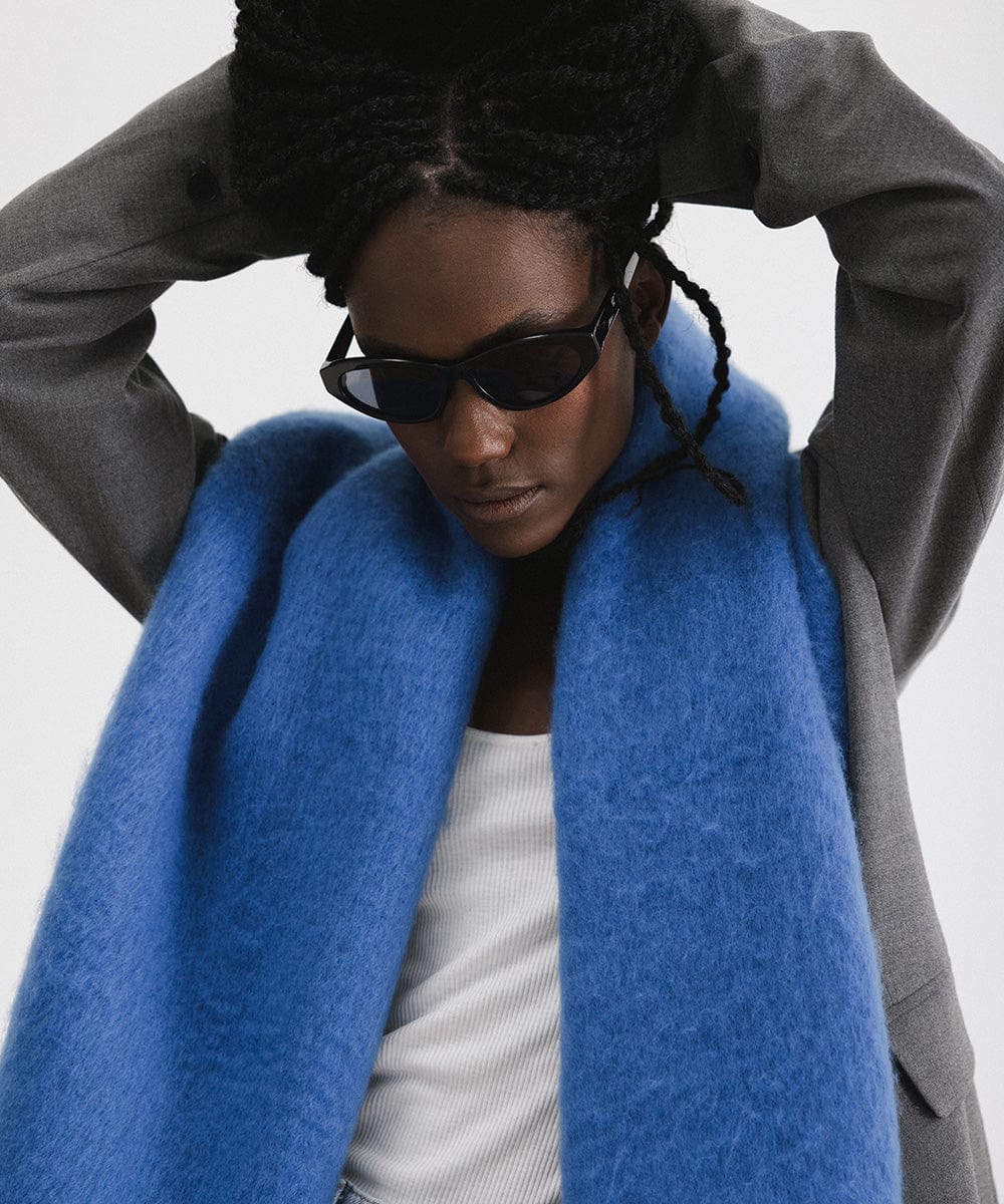 Cozy Mik Oversized Knit Scarf - Soft Chunky Winter Wrap for Women & Men - Perfect for Cold Weather, Travel & Outdoor Activities