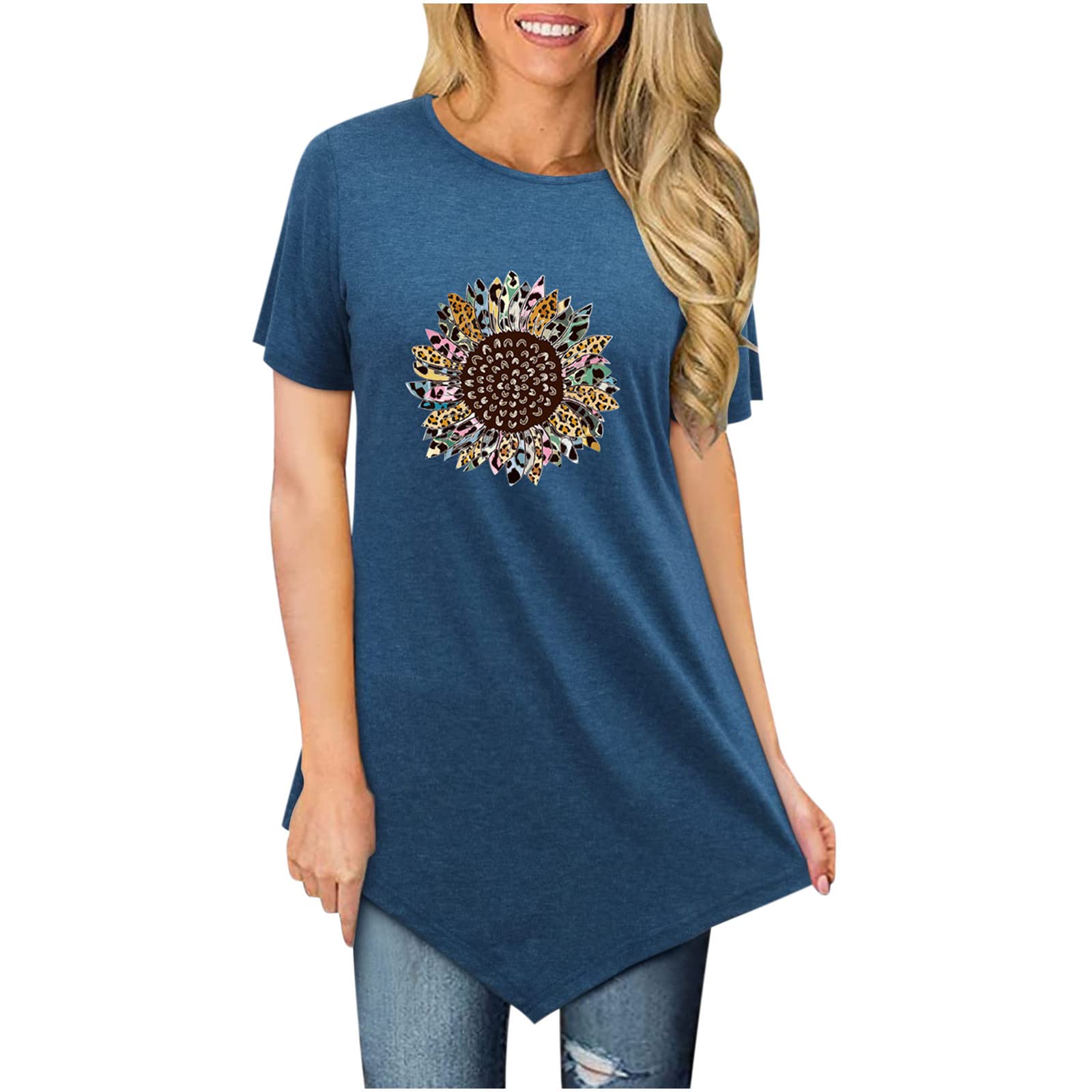 Women's 4th of July Patriotic T-Shirt - American Flag Print Blouse & Independence Day Tunic Top | Trendy Summer Outfit for BBQ, Beach & Fireworks Celebrations