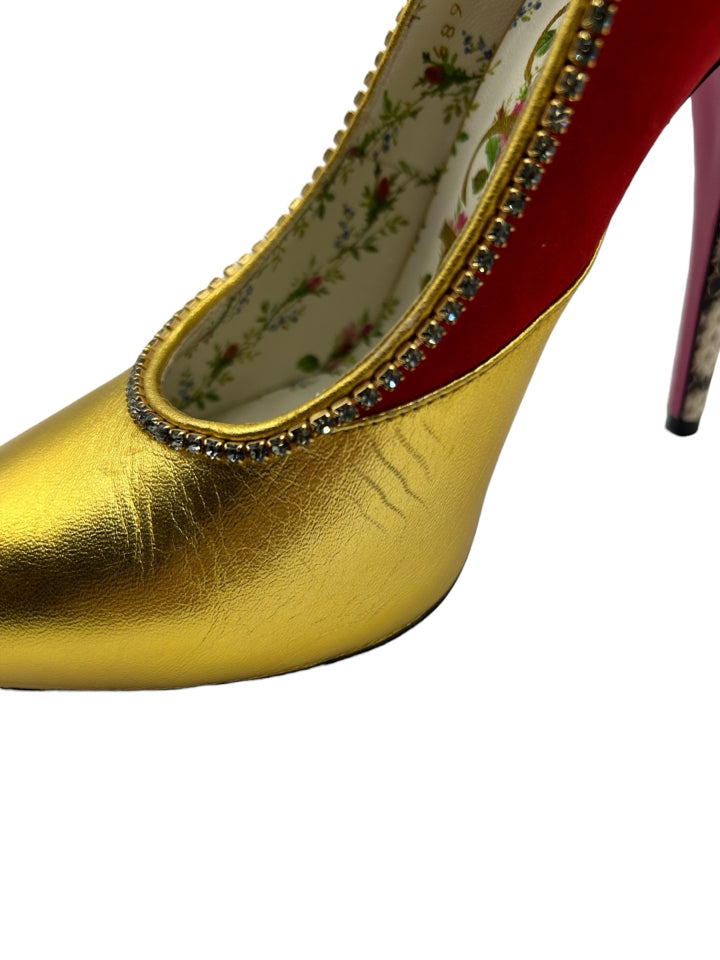 Authentic Gucci Suede Elaphe Snakeskin Peachy Pumps Women's Size 37.5 (US 6.5) - Luxury Designer Heels for Parties & Special Occasions