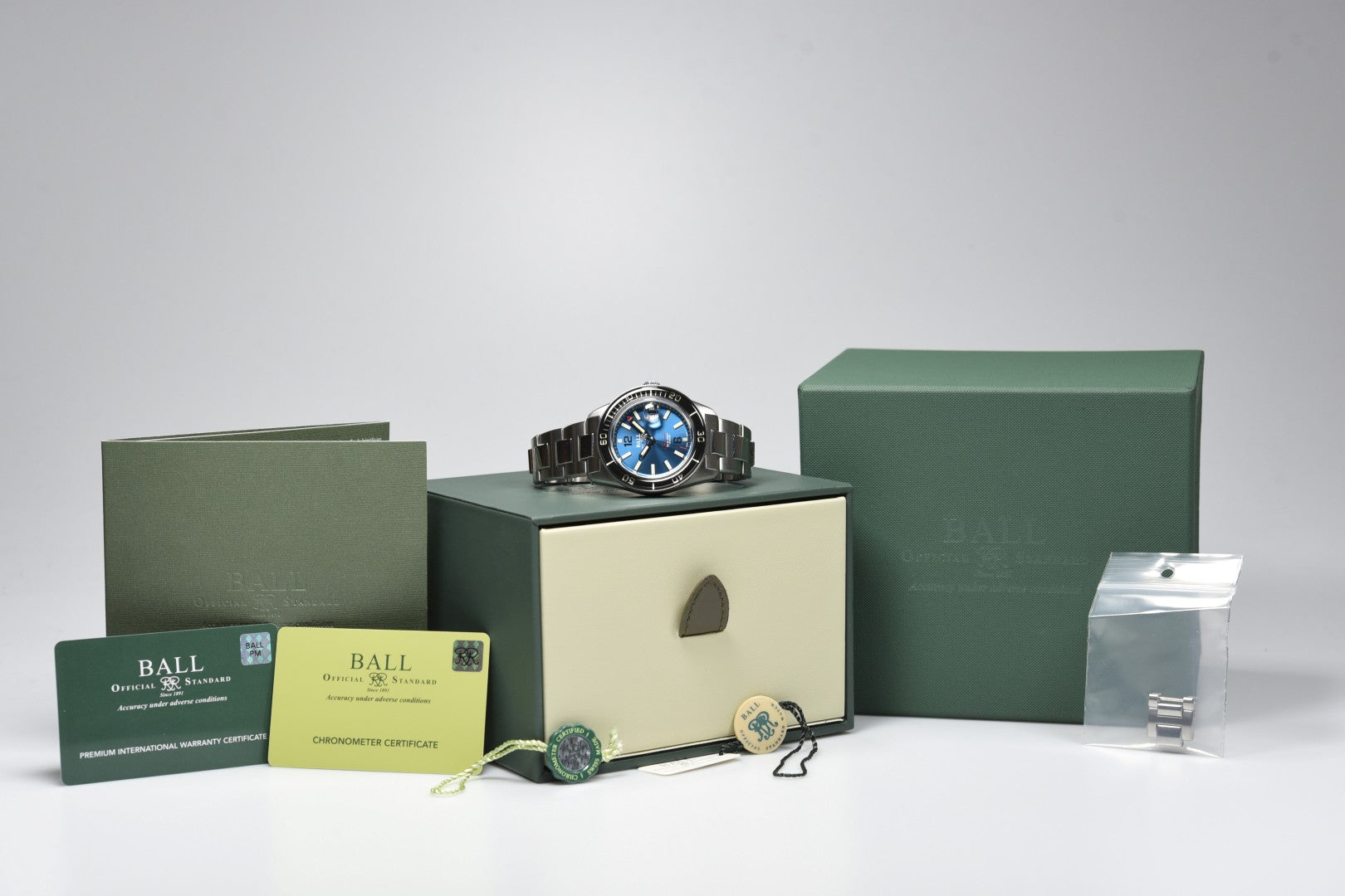 Pre-Owned Ball Engineer M Skindiver III Beyond 41.5mm Men's Watch DD3100A S1C BE - Luxury Dive Watch for Professional & Casual Wear