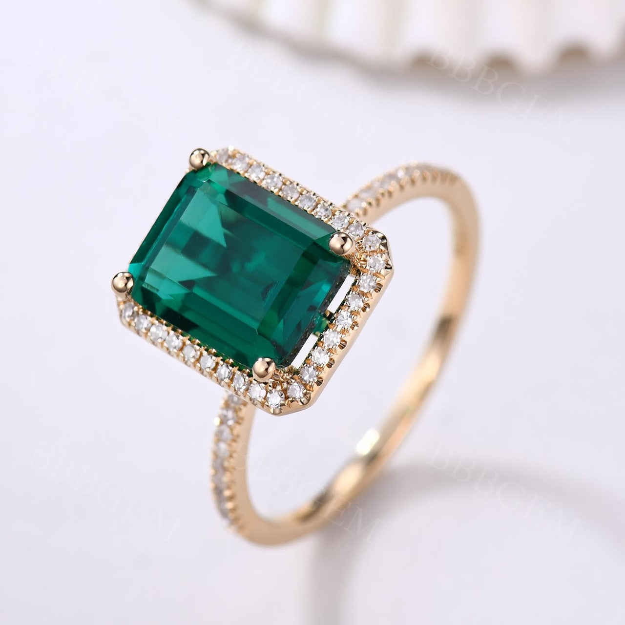 4CT Emerald Cut Emerald Engagement Ring in Rose Gold with Halo Diamonds - Perfect for Wedding, Proposal & Anniversary Gifts