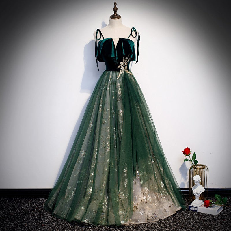 Elegant Green Spaghetti Strap A-Line Tulle Prom Dress with Shiny Finish - Perfect for Formal Evening Gowns, Homecoming, and Special Occasions