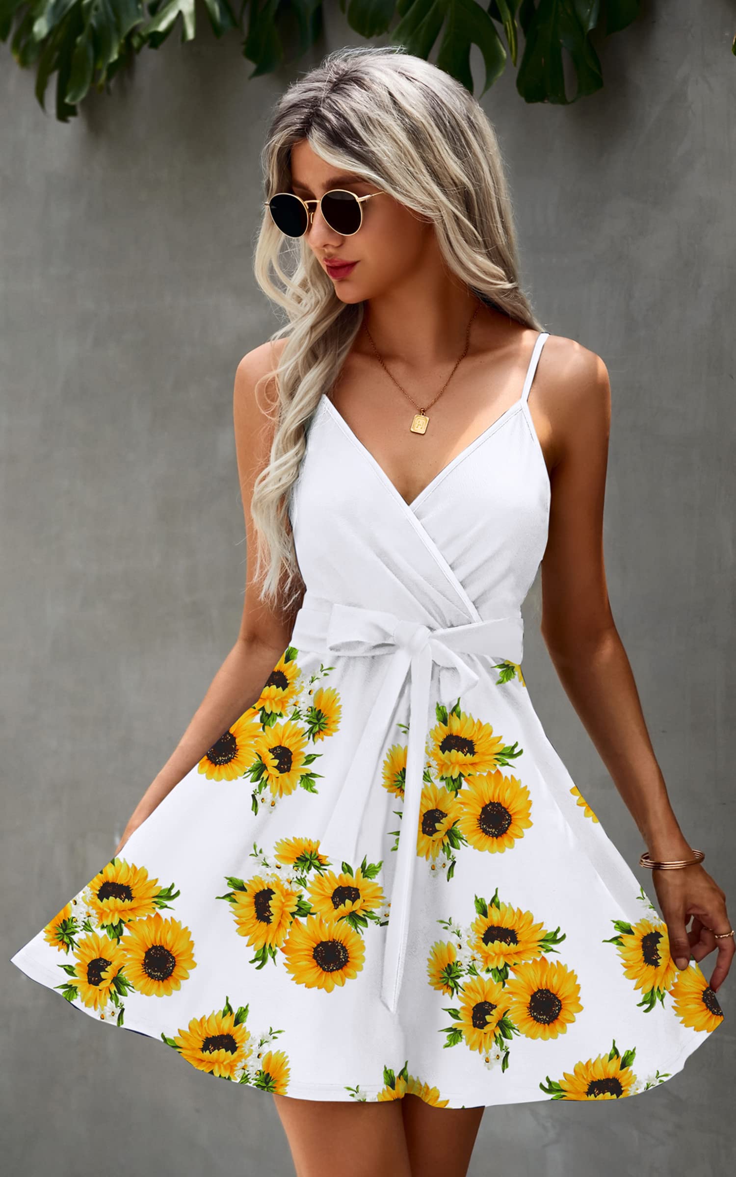 ECOWISH Women's Summer Dresses 2025 - V-Neck Spaghetti Strap Lace Mini Dress with Bowknot Backless Design | Perfect for Beach Vacation, Date Night & Summer Parties
