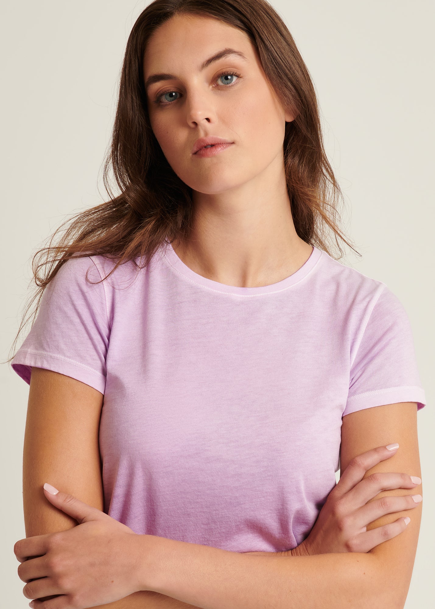Premium Pima Cotton Short Sleeve Reverse Spray Crew Neck T-Shirt - Soft & Breathable Men's Casual Tee for Everyday Wear, Gym, and Outdoor Activities
