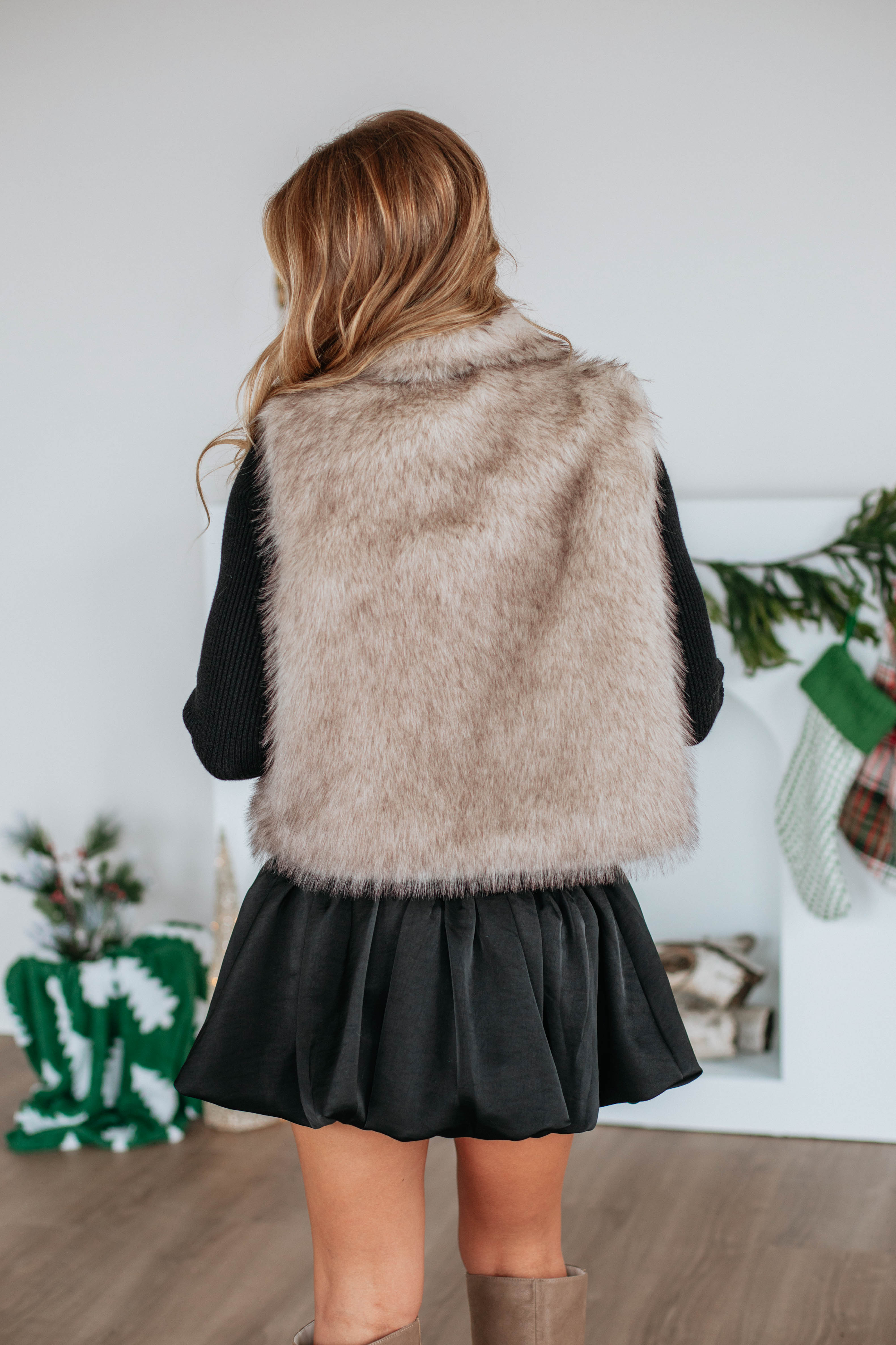 Caught In The Cold Vest - Winter Warmth for Outdoor Adventures | Cozy Fleece Lined Vest for Hiking, Camping & Winter Sports
