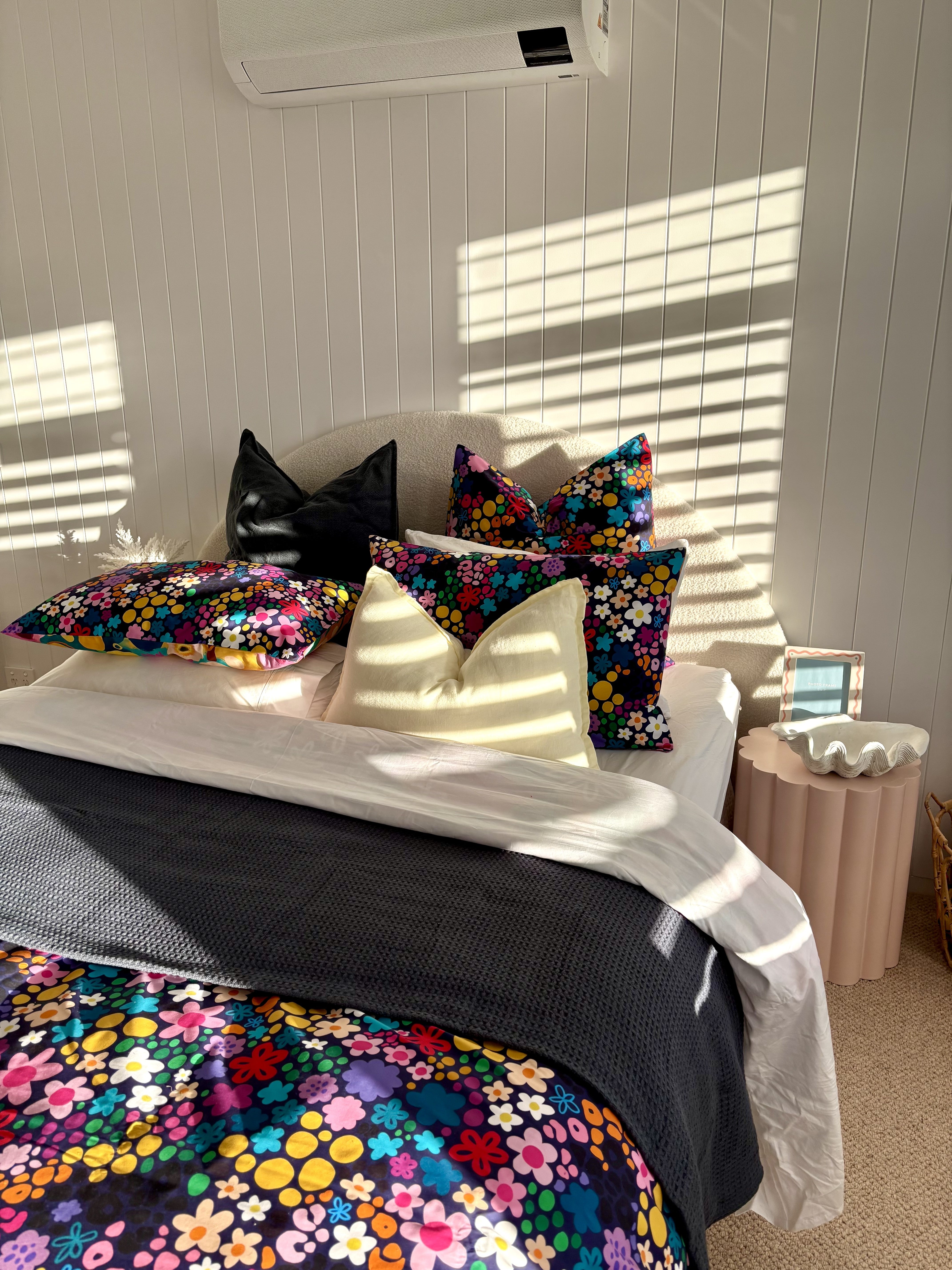 Kasey Rainbow Matilda Quilt Cover Set - Soft & Stylish Bedding for Cozy Nights - Perfect for Master Bedrooms, Guest Rooms & Dorm Decor