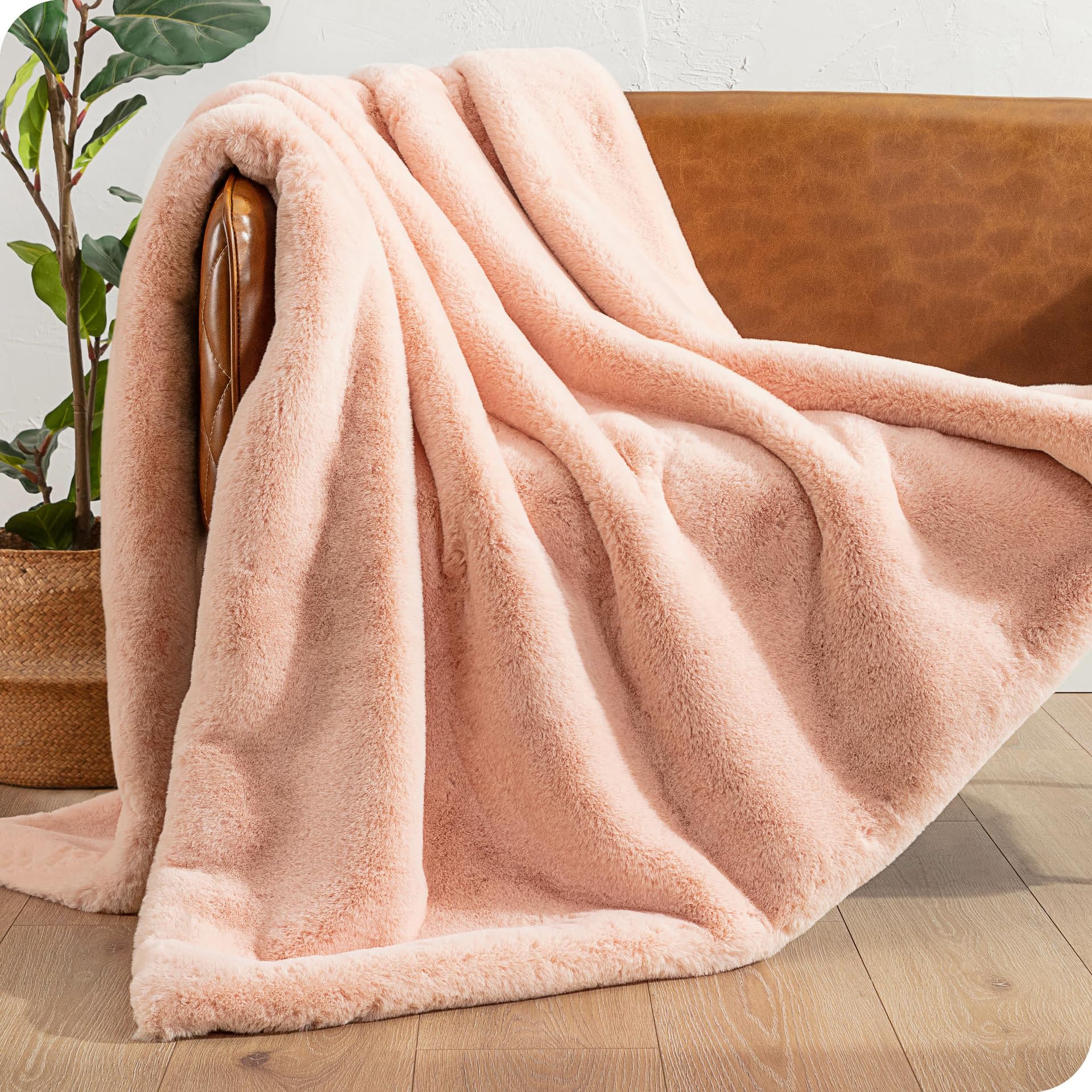 Bare Home Faux Fur Blanket - Ultra Soft & Luxurious Oversized Throw Blanket (80x60 inches) - Cozy Warm Fluffy Blanket for Couch, Sofa, Bed, Chair - Decorative Fuzzy Blanket in Blush Pink - Perfect for Winter Nights, Movie Time & Home Decor
