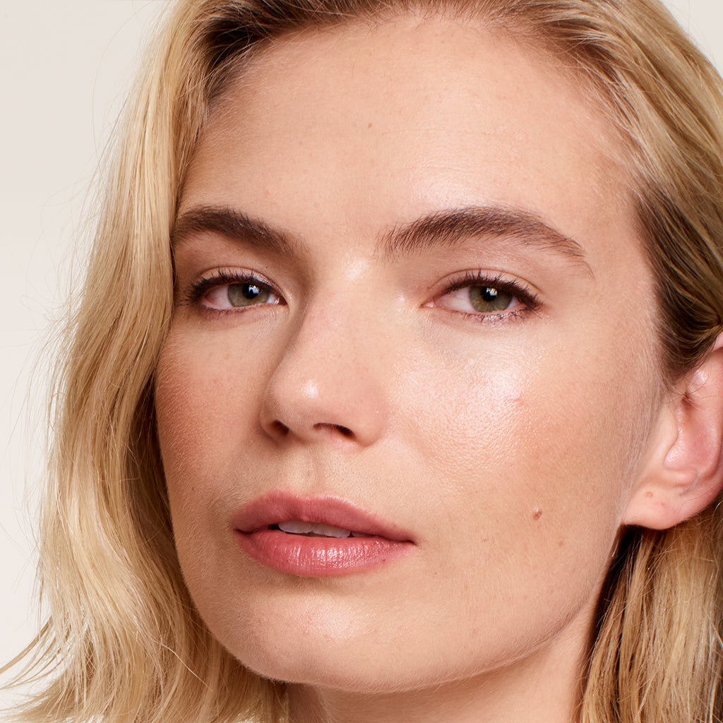 ReEvolve Natural Finish Liquid Foundation - Lightweight, Buildable Coverage for Flawless Skin | Perfect for Everyday Wear & Special Occasions