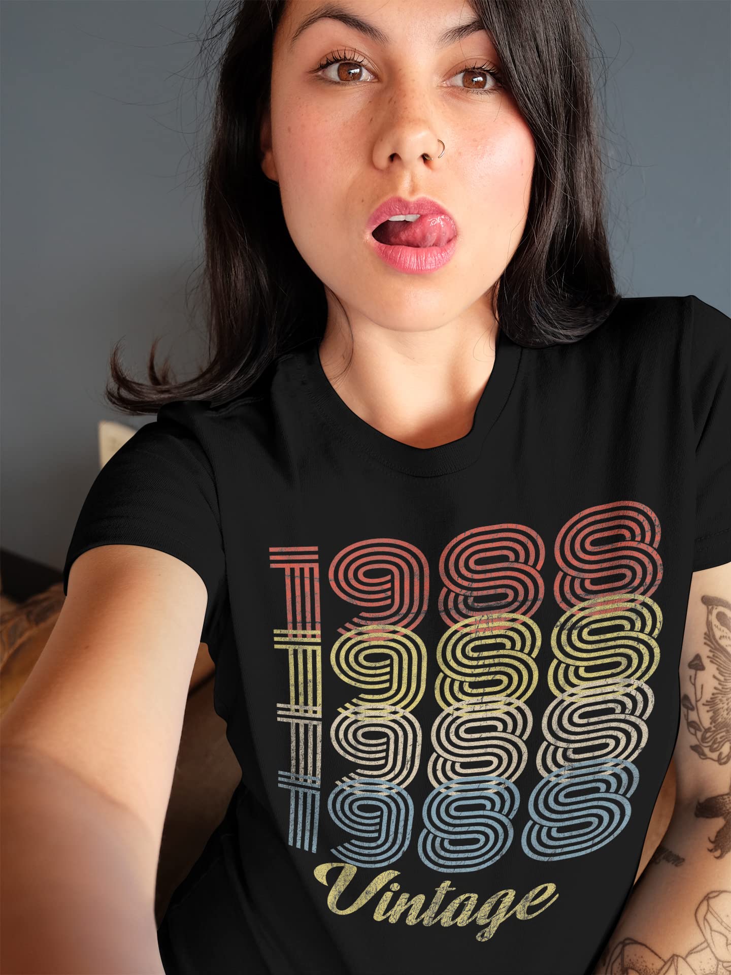 Vintage 1988 Retro 37th Birthday T-Shirt for Women - Unique 37 Year Old Birthday Gift - Perfect for 1988 Birth Year Celebrations & Milestone Parties