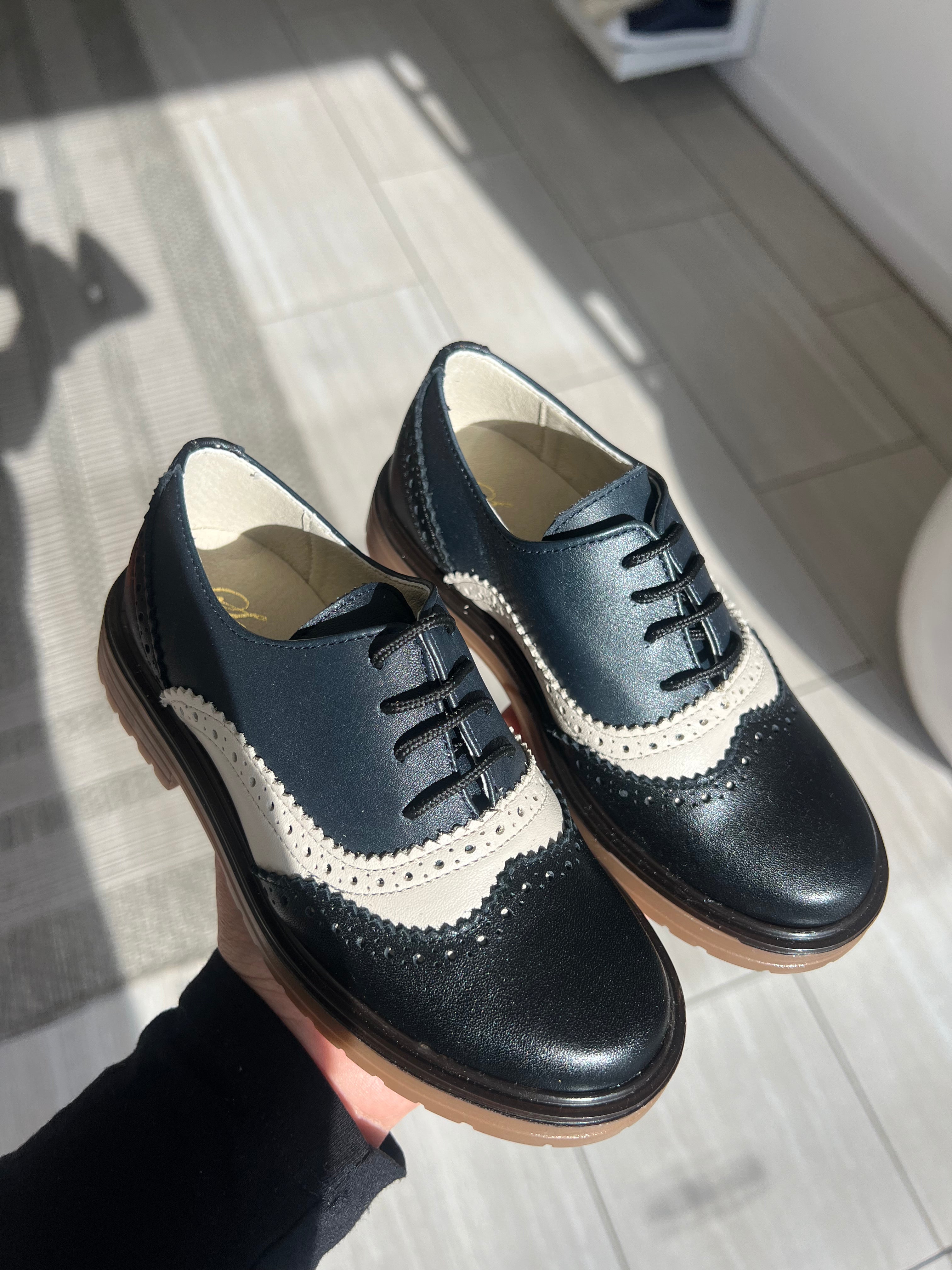 Sonatina Navy & Cream Wingtip Oxford Shoes for Men - Classic Dress Shoes for Business, Weddings & Formal Events