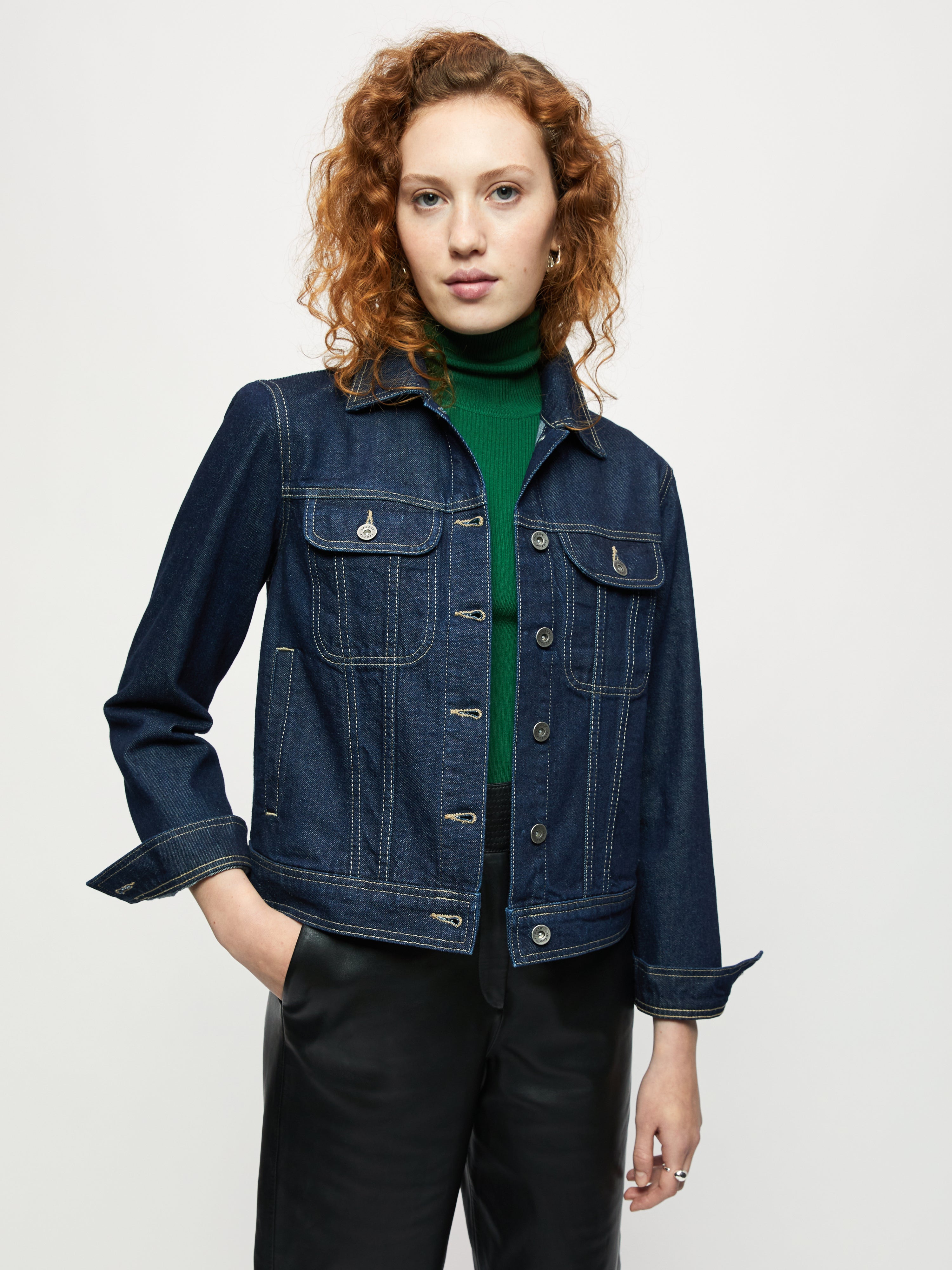 Vintage Denim Trucker Jacket for Men & Women - Classic Indigo Blue Jean Jacket with Button Front | Perfect for Casual Outfits, Streetwear & Fall Layering