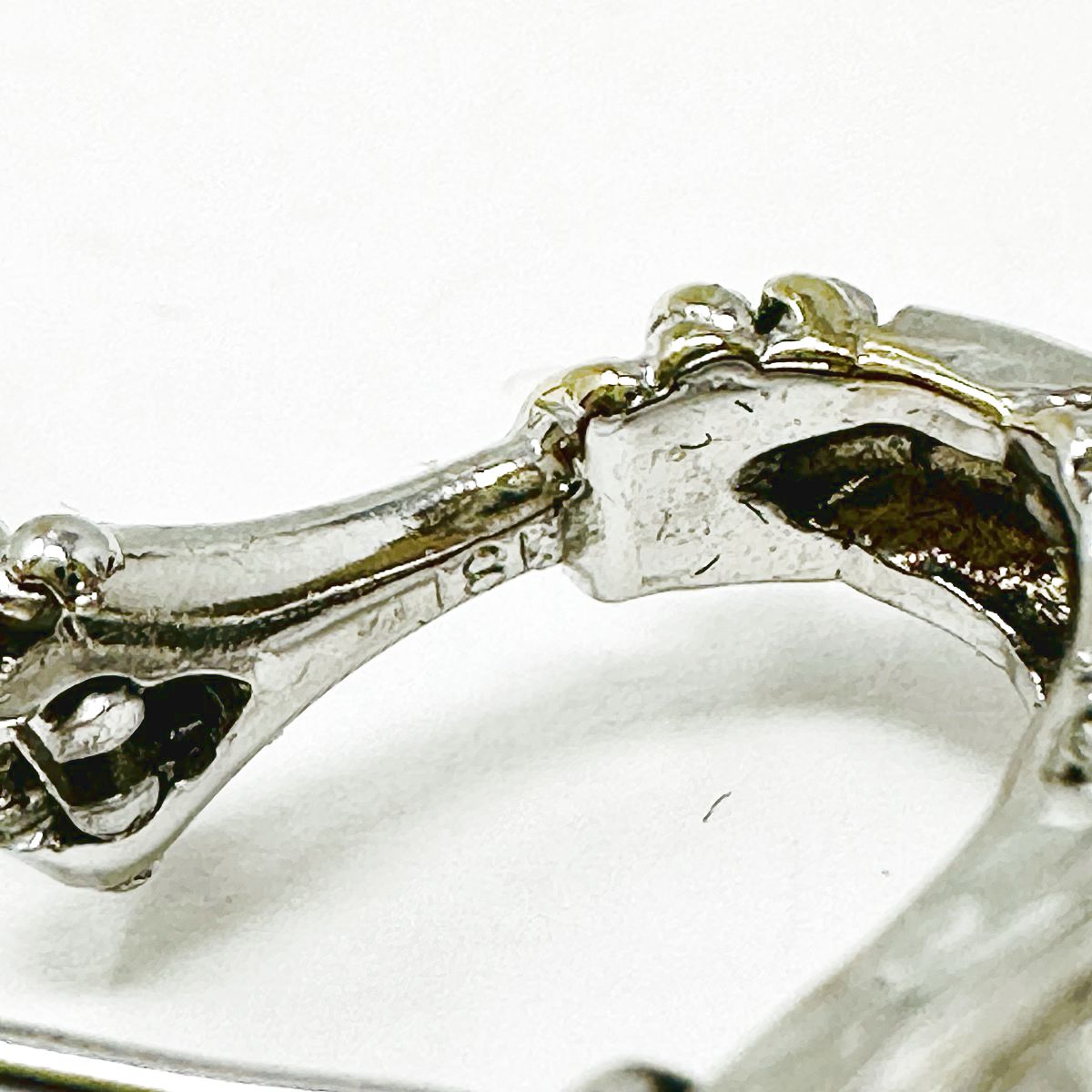 18K White Gold Diamond Earrings with Elegant Rope Design - Perfect for Weddings, Anniversaries & Special Occasions