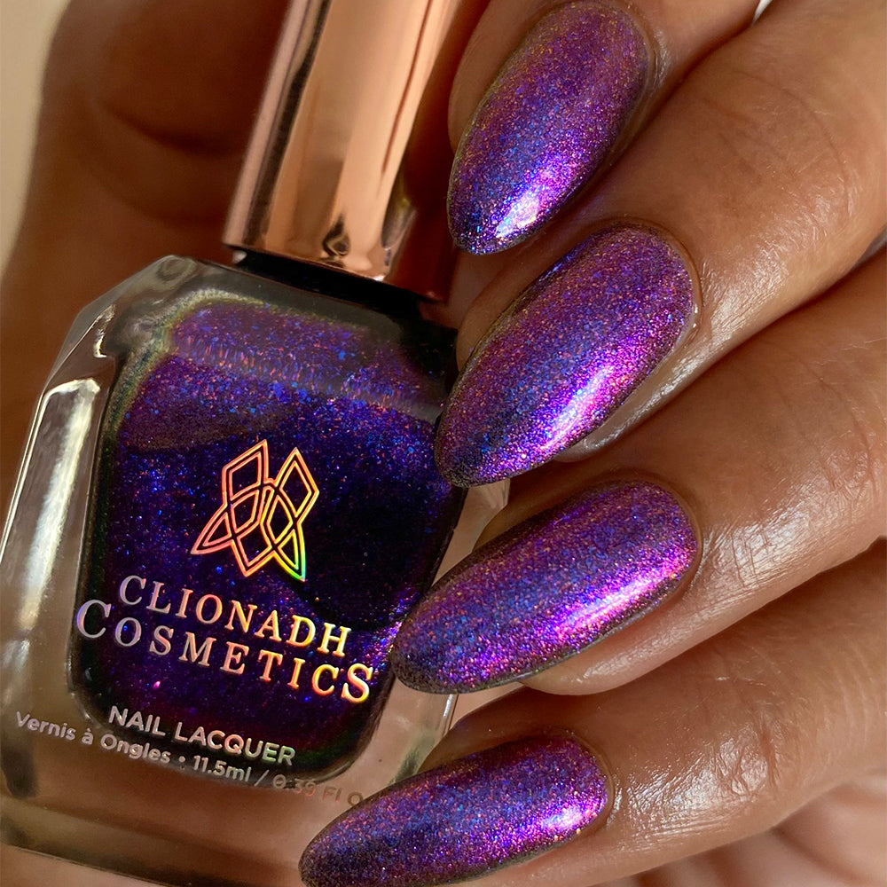Liquidus Nail Polish - Long Lasting Glossy Nail Lacquer with Vibrant Colors - Perfect for Manicures, Pedicures & Nail Art Designs