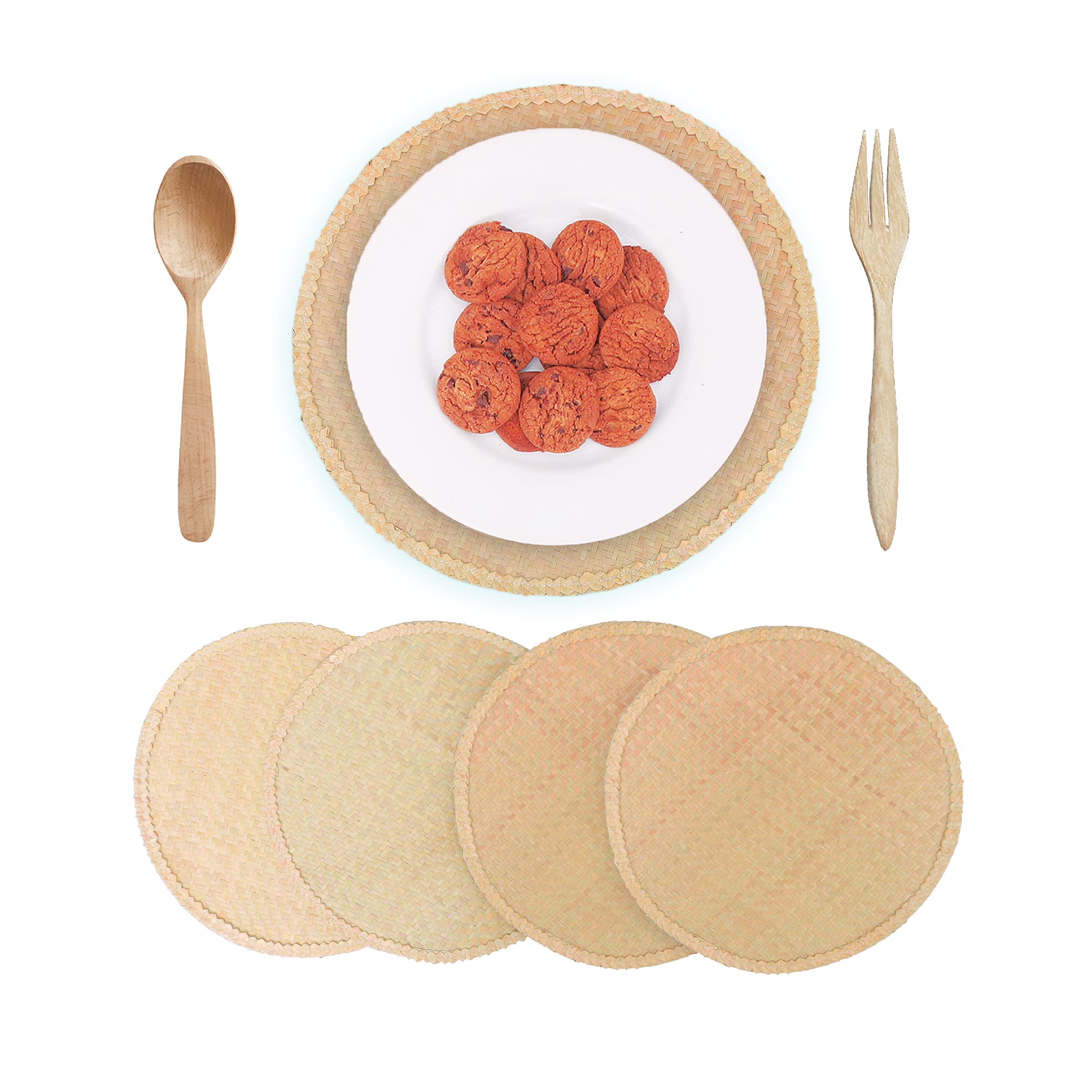 Handwoven Round Grass Placemats Set of 4 - 14.6 Inch Heat Resistant & Non-Slip Braided Table Mats - Natural Farmhouse Style for Dining Table, Kitchen Decor - Perfect for Everyday Meals, Dinner Parties and Rustic Home Decor