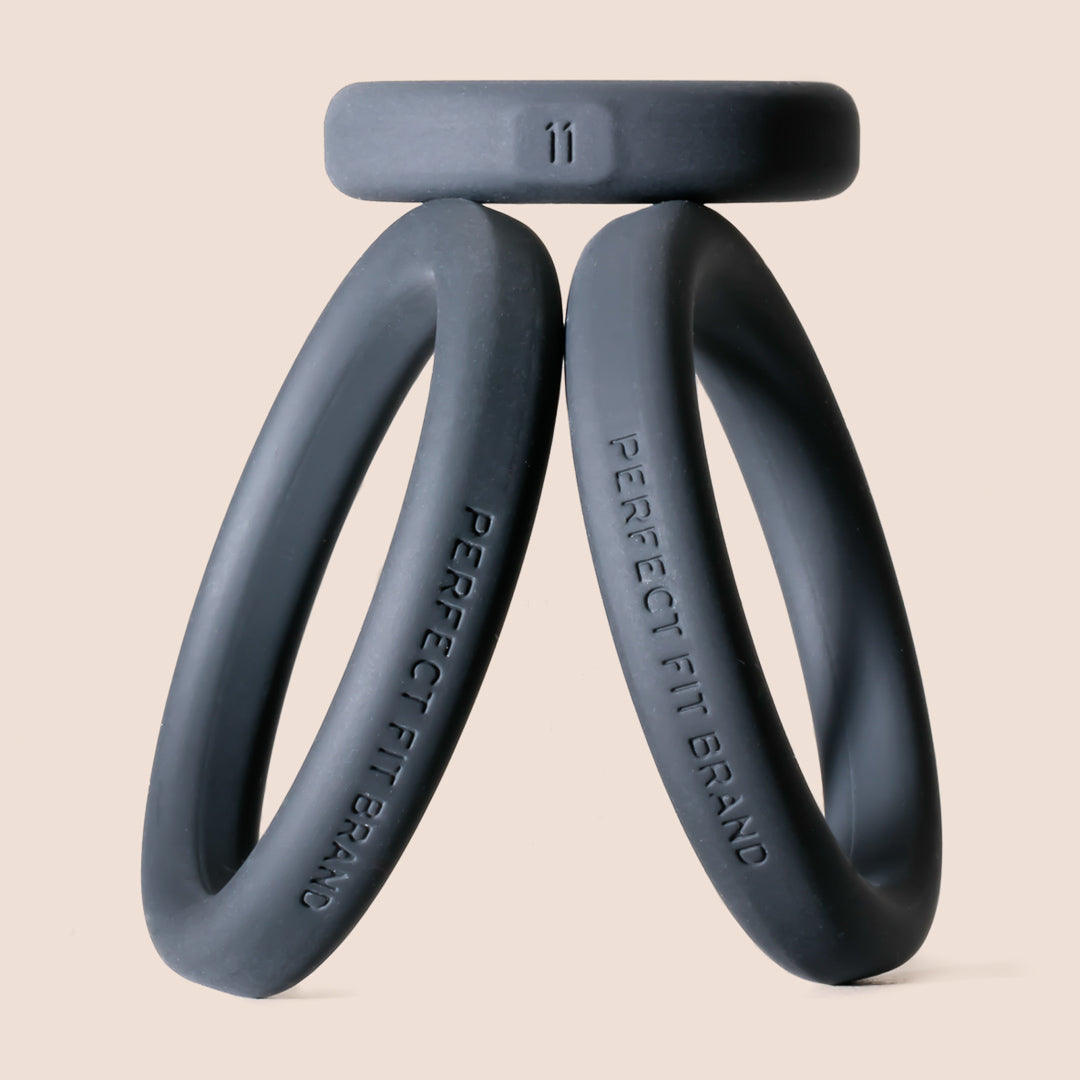 Premium Cock Ring Set for Men - Stretchy & Comfortable Penis Rings for Enhanced Pleasure & Performance - Perfect for Couples Play, Solo Use & BDSM Scenes