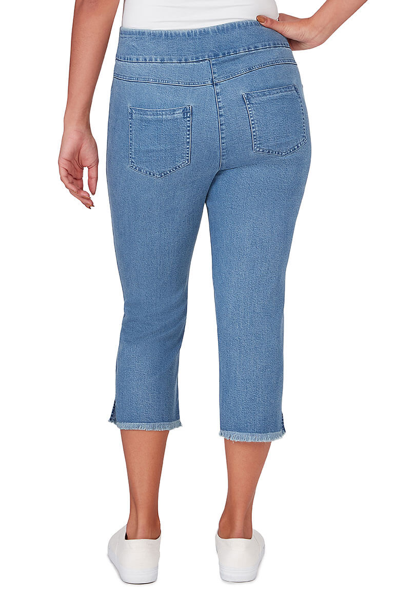 Women's Denim Twill Frayed Capri Pants - High Waisted Stretch Ankle Jeans for Casual Outfits & Summer Fashion