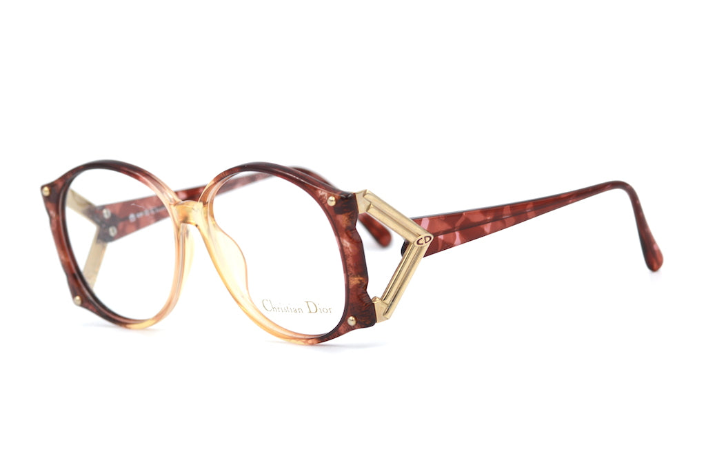 Christian Dior 2575 30 Sunglasses - Luxury Designer Shades for Women, UV Protection & Fashion Statement | Perfect for Beach, Driving & Outdoor Activities