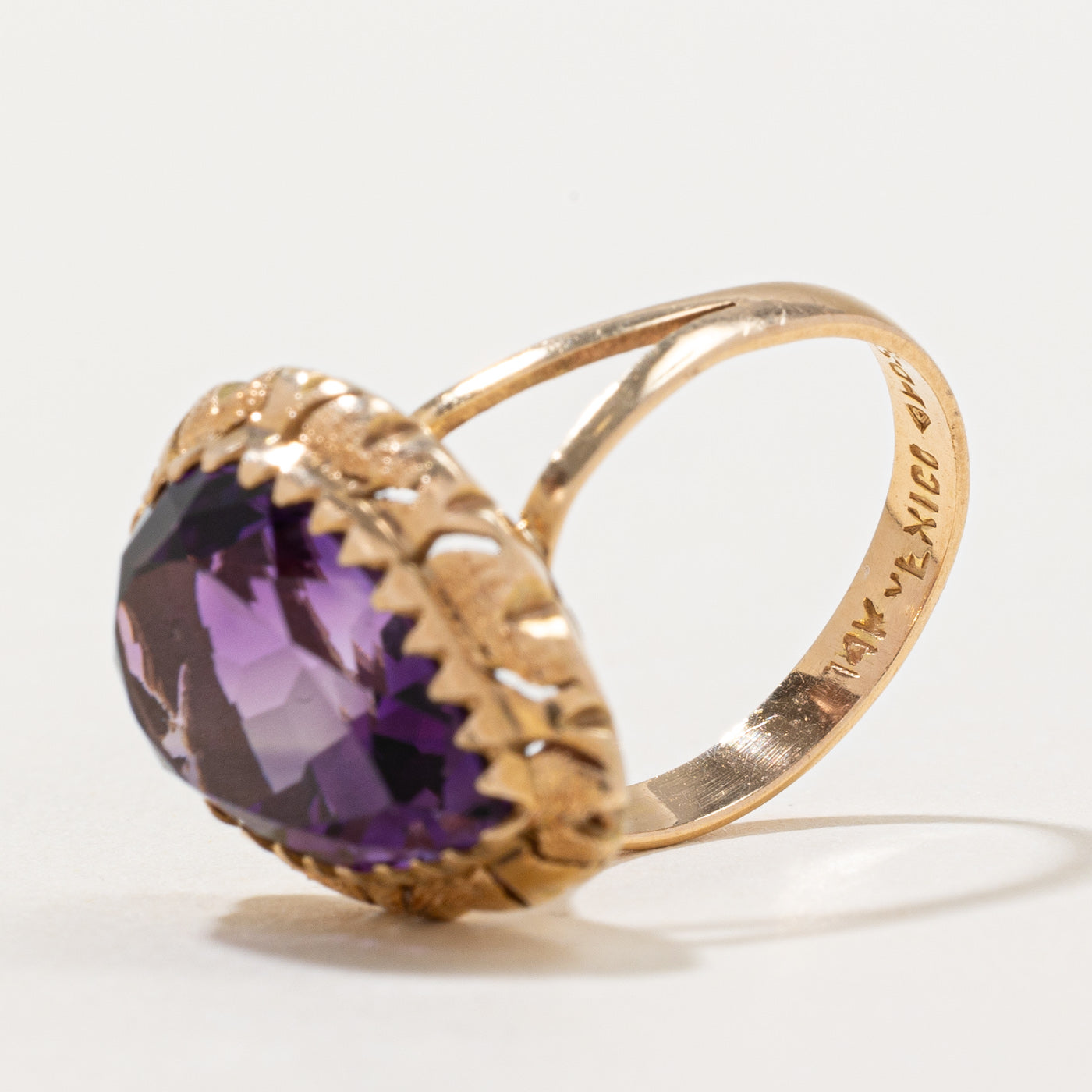 Exquisite 7.00ct Pear Cut Amethyst Cocktail Ring - Size 4.5 - Elegant Purple Gemstone Jewelry for Women - Perfect for Evening Parties, Weddings & Special Occasions