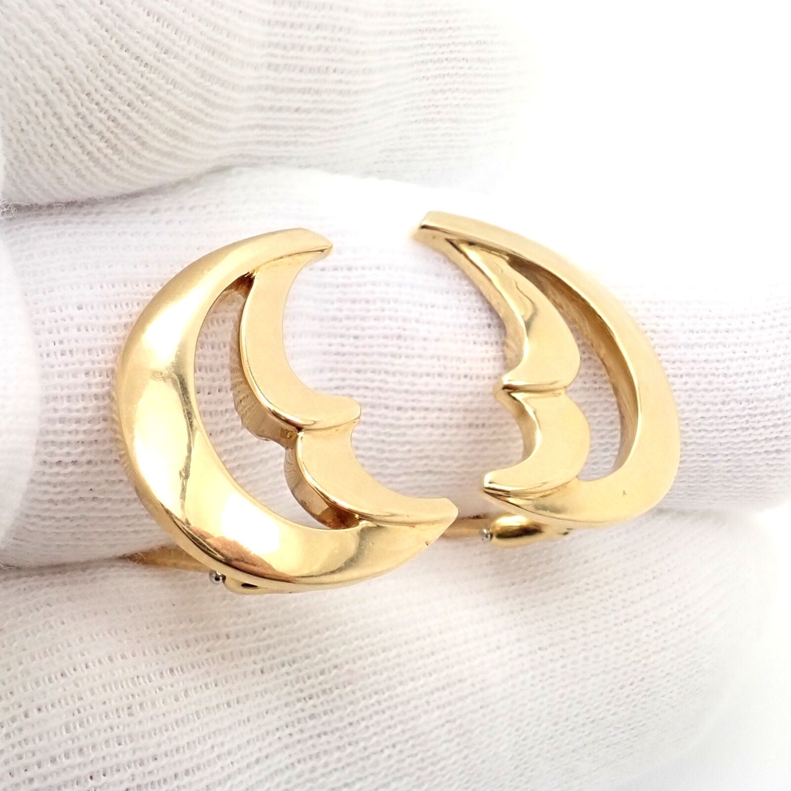 Authentic Tiffany & Co Picasso 18K Yellow Gold Crescent Moon Large Hoop Earrings - Perfect for Weddings, Parties & Special Occasions