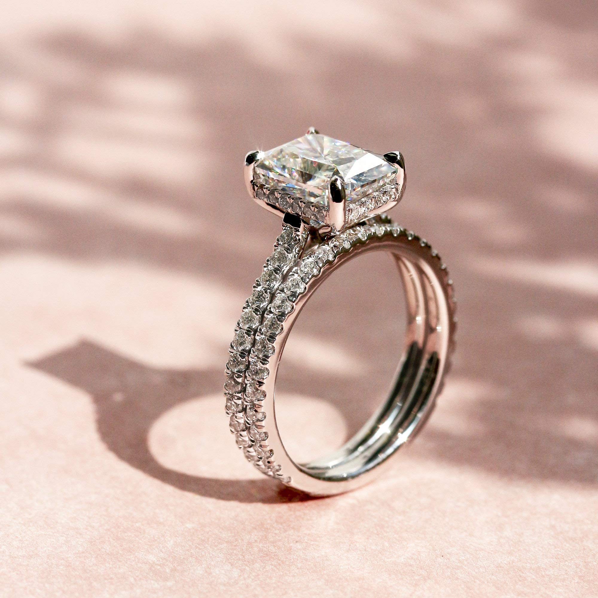 2.7ct Radiant Cut Moissanite Drop Halo Engagement Ring & Wedding Band Set - Elegant Bridal Jewelry for Proposals, Anniversaries & Special Occasions