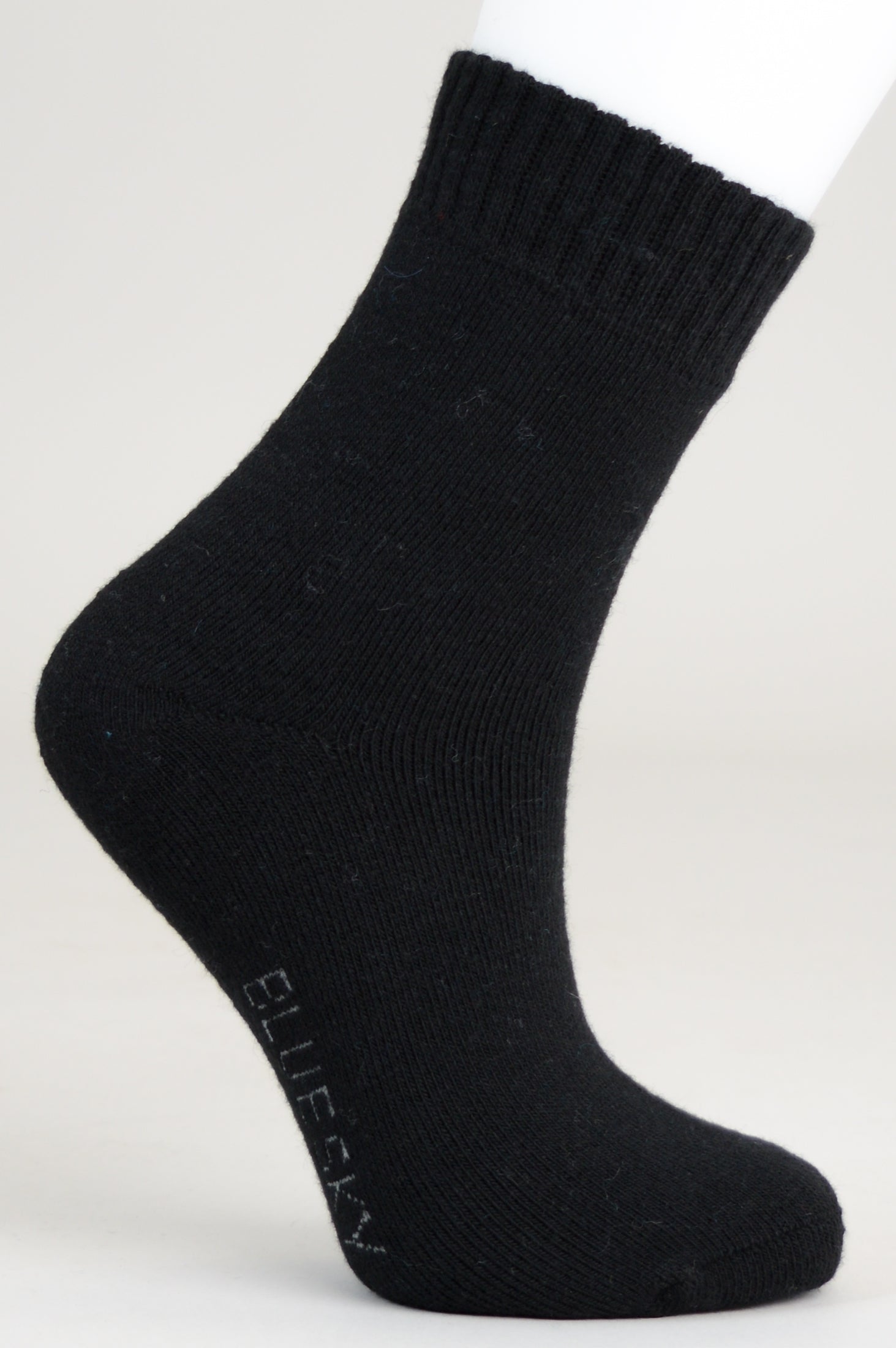 Women's Merino Wool Socks - Soft & Warm Winter Hiking Socks for Women - Perfect for Outdoor Activities, Hiking & Cold Weather Comfort