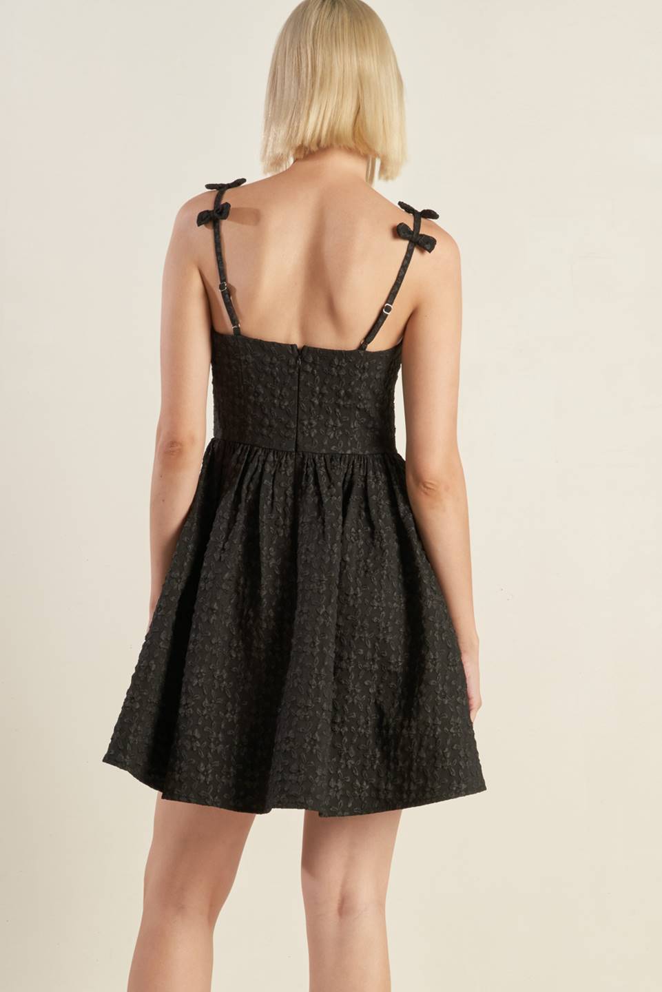 Elegant Woven Lace Mini Dress for Women - Sweet & Romantic Party Cocktail Dress for Date Night & Special Occasions