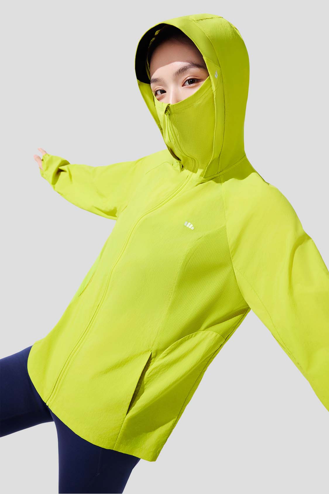 Drift Women's Lightweight Water Repellent Jacket UPF 100+ Sun Protection - Perfect for Hiking, Travel & Outdoor Activities