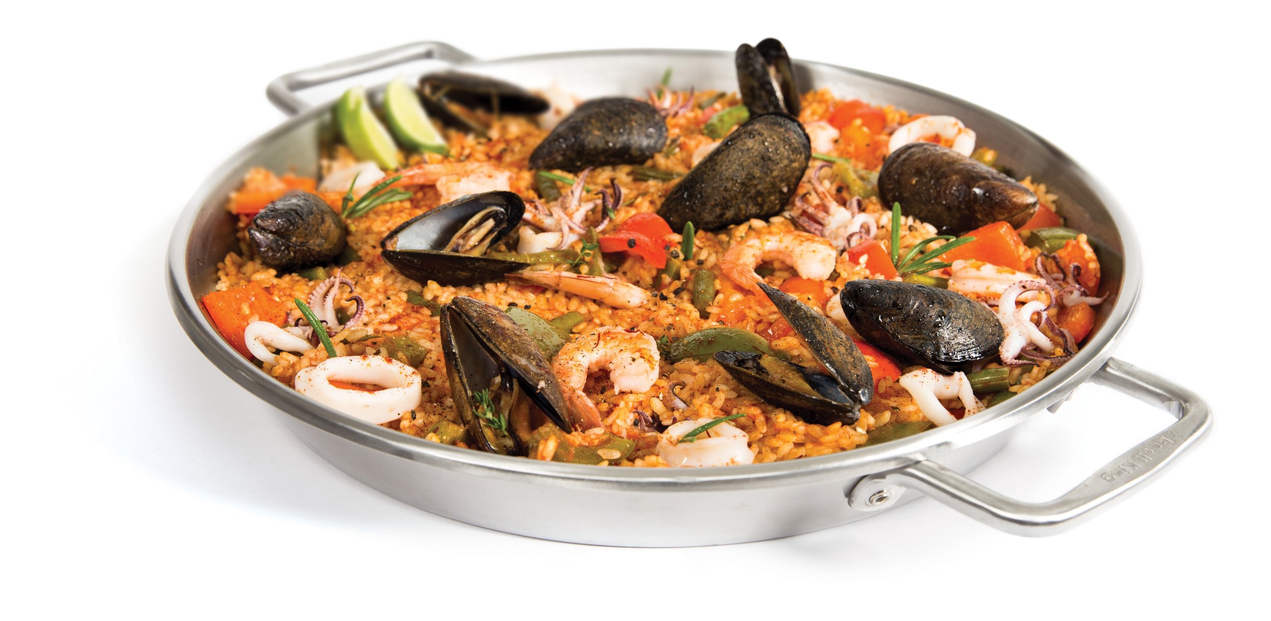 Broil King 69614 Premium 15-Inch Carbon Steel Paella Pan - Authentic Spanish Cooking for Outdoor Grilling & Family Gatherings