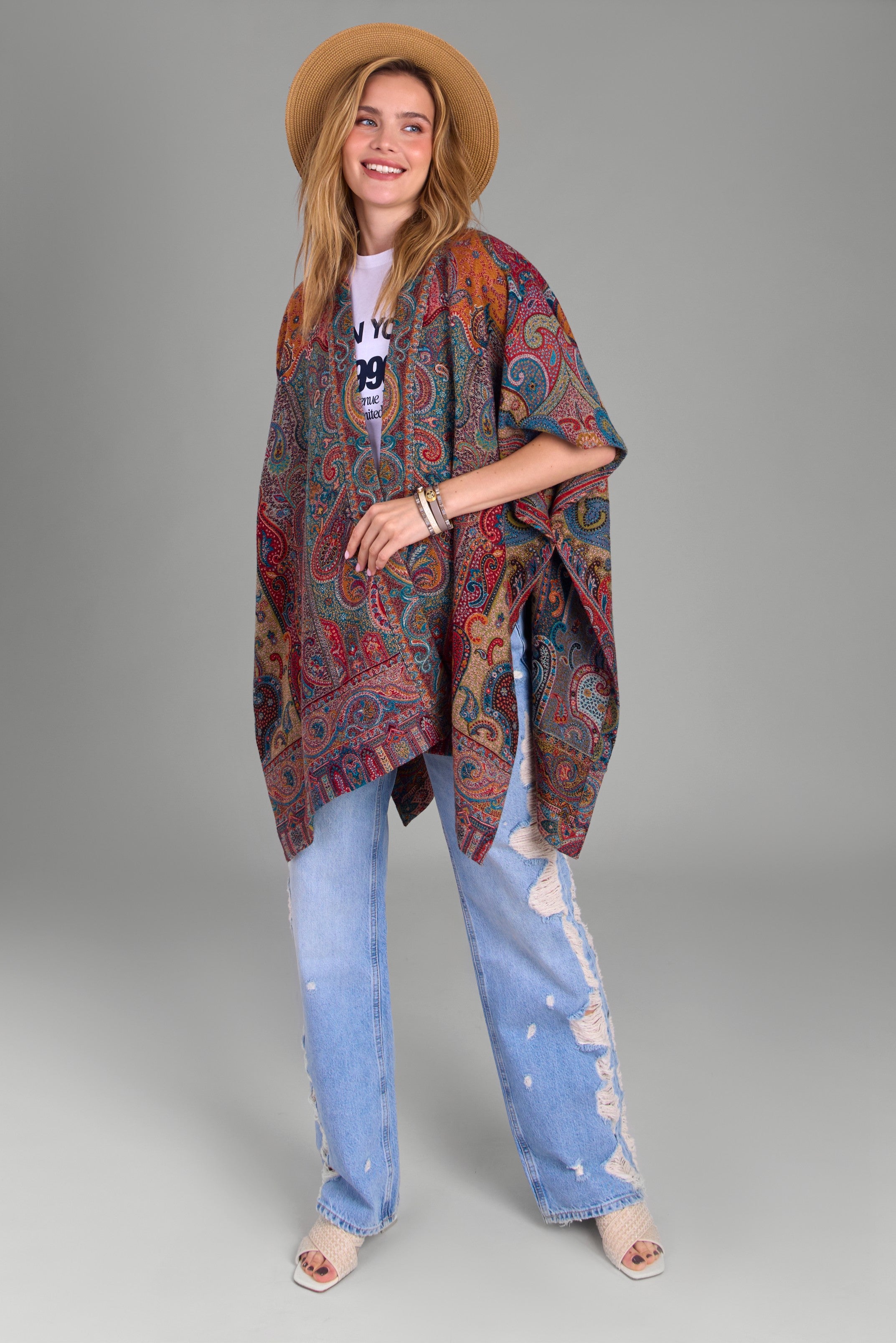 Regal Rococo Poncho - Elegant Women's Shawl Wrap for Fall & Winter - Perfect for Parties, Weddings & Outdoor Events