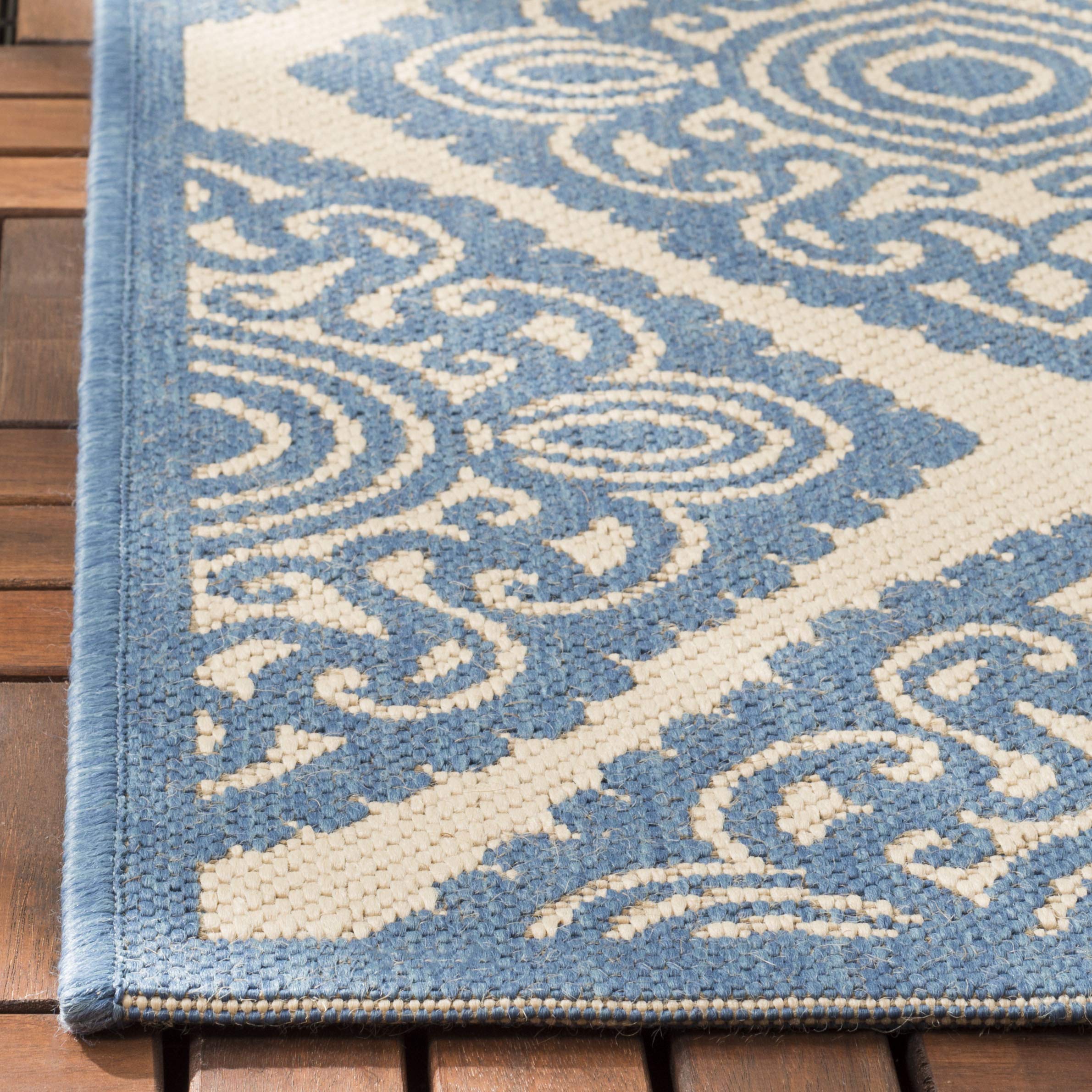 SAFAVIEH Beach House Collection 5'3