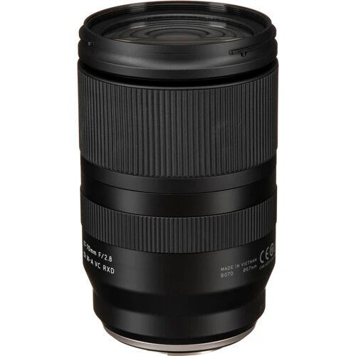 Tamron 17-70mm f/2.8 Di III-A VC RXD Lens for Sony E-Mount - Fast Aperture Zoom Lens for Portrait, Travel & Low Light Photography (Ideal for Vlogging, Street & Event Photography)