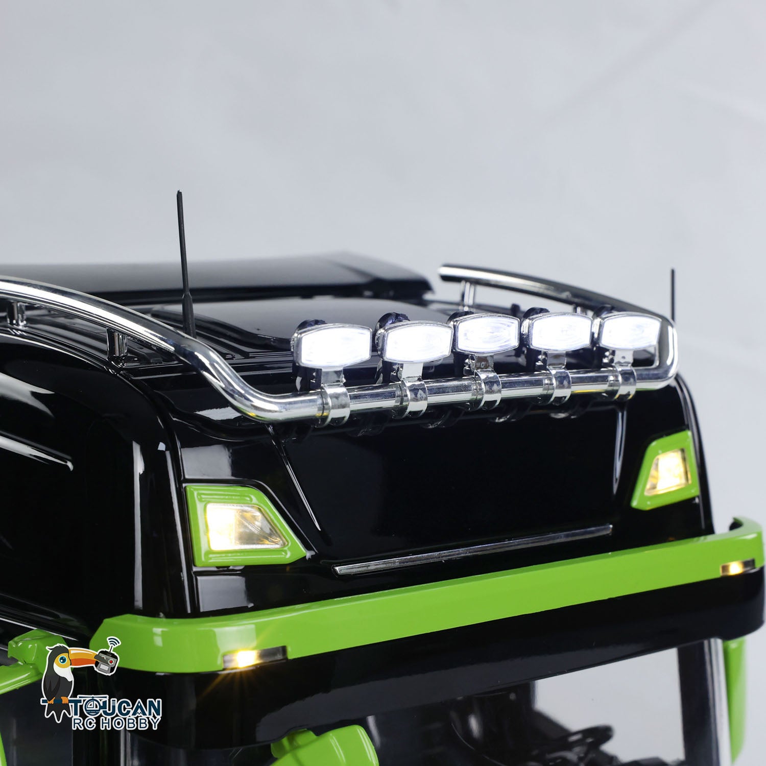 1/14 Scale 6x6 Hydraulic RC Dump Truck - Metal Radio Controlled Roll Off Dumper with Rear Axle Lifting, 3-Speed Transmission & LED Light System - Perfect for Construction Site Play, Off-Road Adventure & Collectors Display