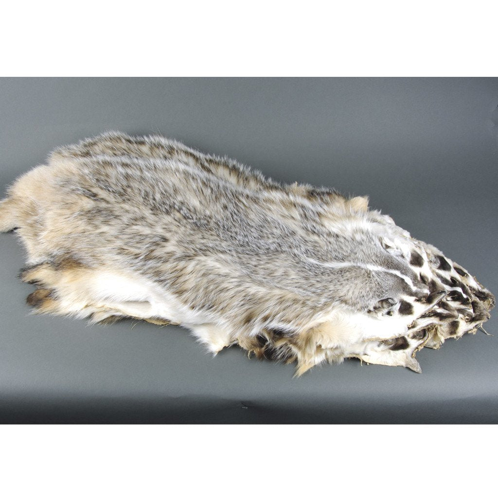Premium Badger Skins 3XL - High-Quality Durable Fur for Hunting, Taxidermy & Outdoor Enthusiasts - Perfect for Coats, Hats & DIY Crafts