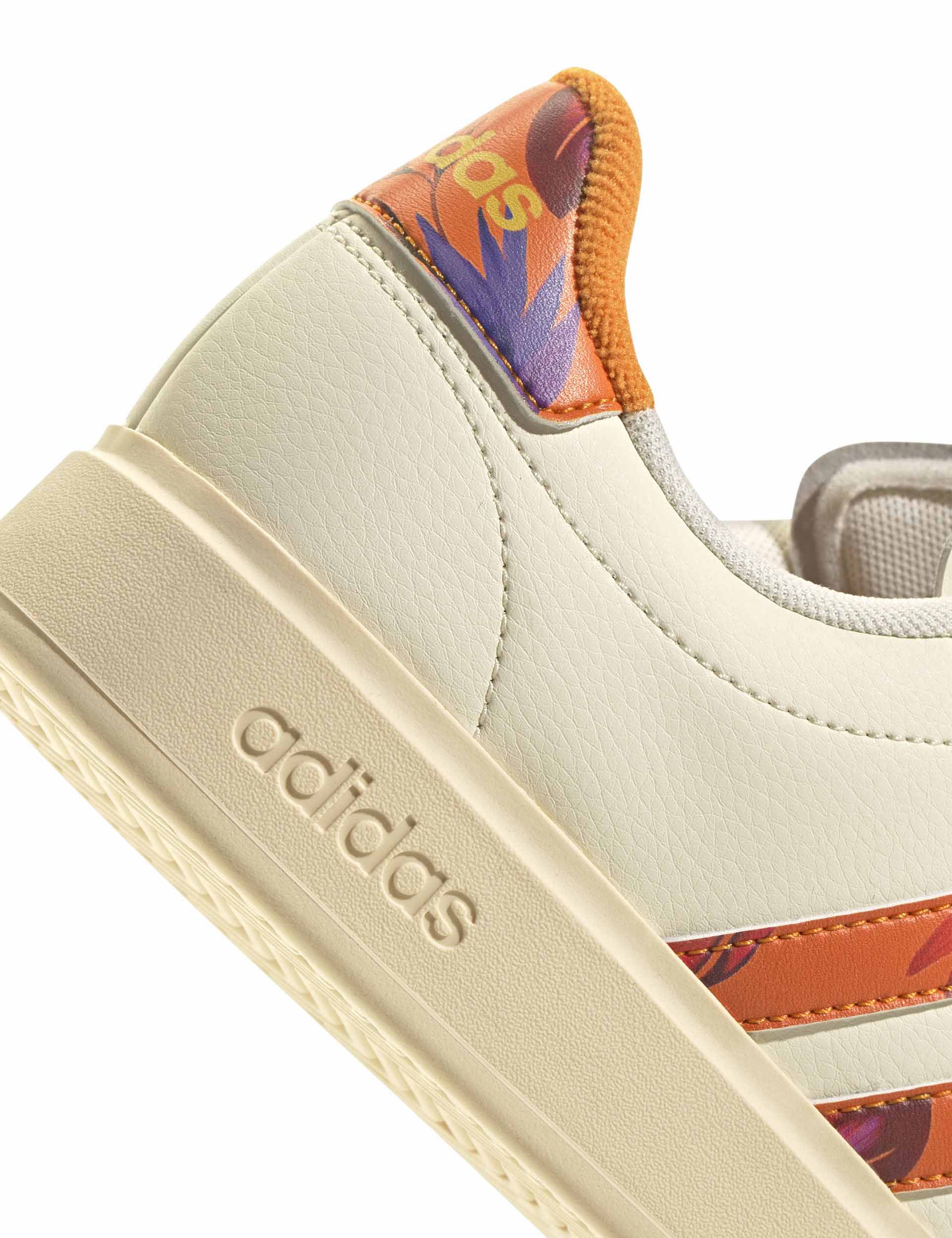 Adidas Grand Court 2.0 Women's Sneakers - Cream White/Warm Vanilla/Gold Metallic - Comfortable Casual Shoes for Walking, Work & Everyday Wear