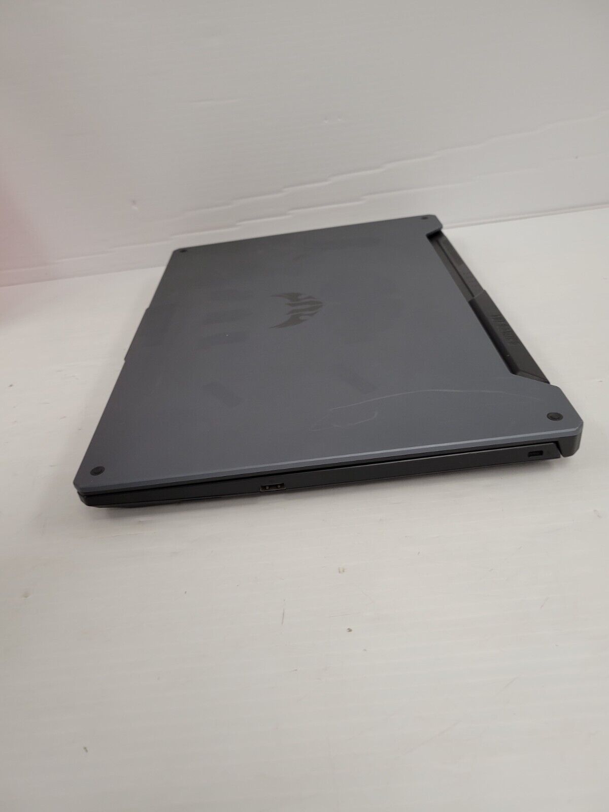 ASUS TUF Gaming FA5061 Laptop - 15.6