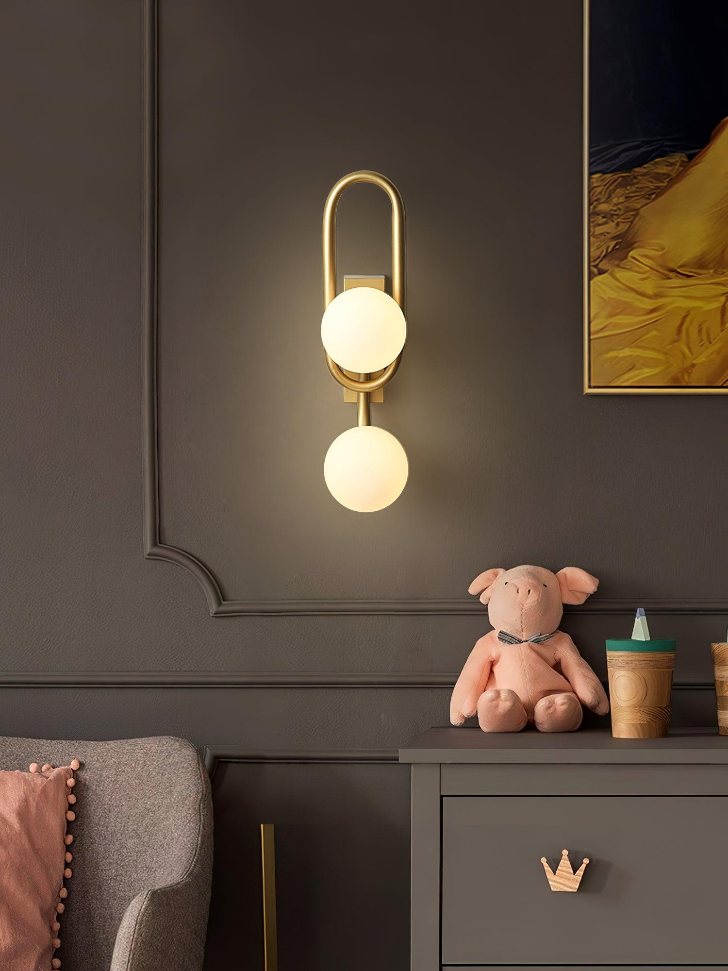 Belisto Modern Wall Lamp - Sleek LED Sconce Lighting for Bedroom, Living Room & Hallway - Energy Efficient Indoor Wall Light Fixture (Perfect for Home Decor, Reading & Ambient Lighting)