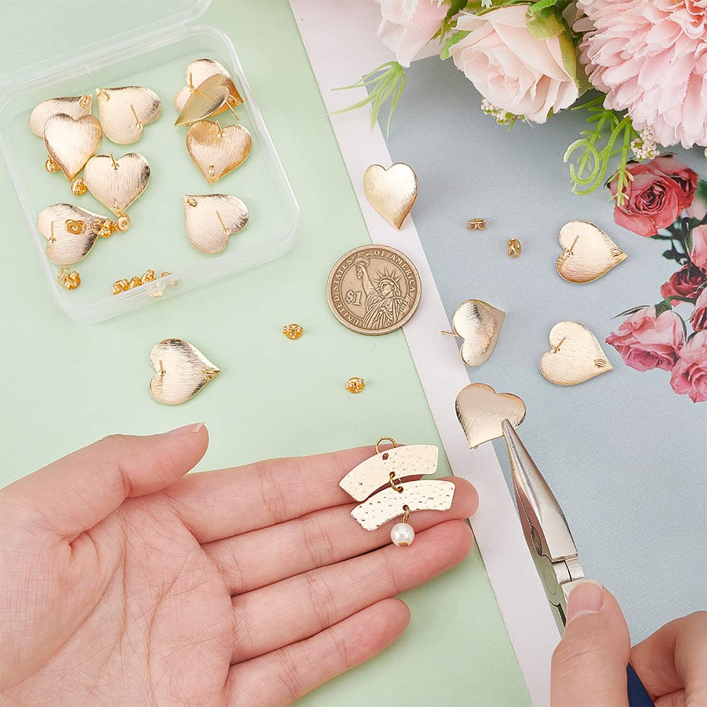 DICOSMETIC 16Pcs Heart Stud Earring Findings - Gold Plated Brass Love Ear Studs with 2.5mm Loop & Ear Nuts (0.5mm Pin) for DIY Jewelry Making, Christmas Gifts, Birthday Presents, Valentine's Day, Party Favors