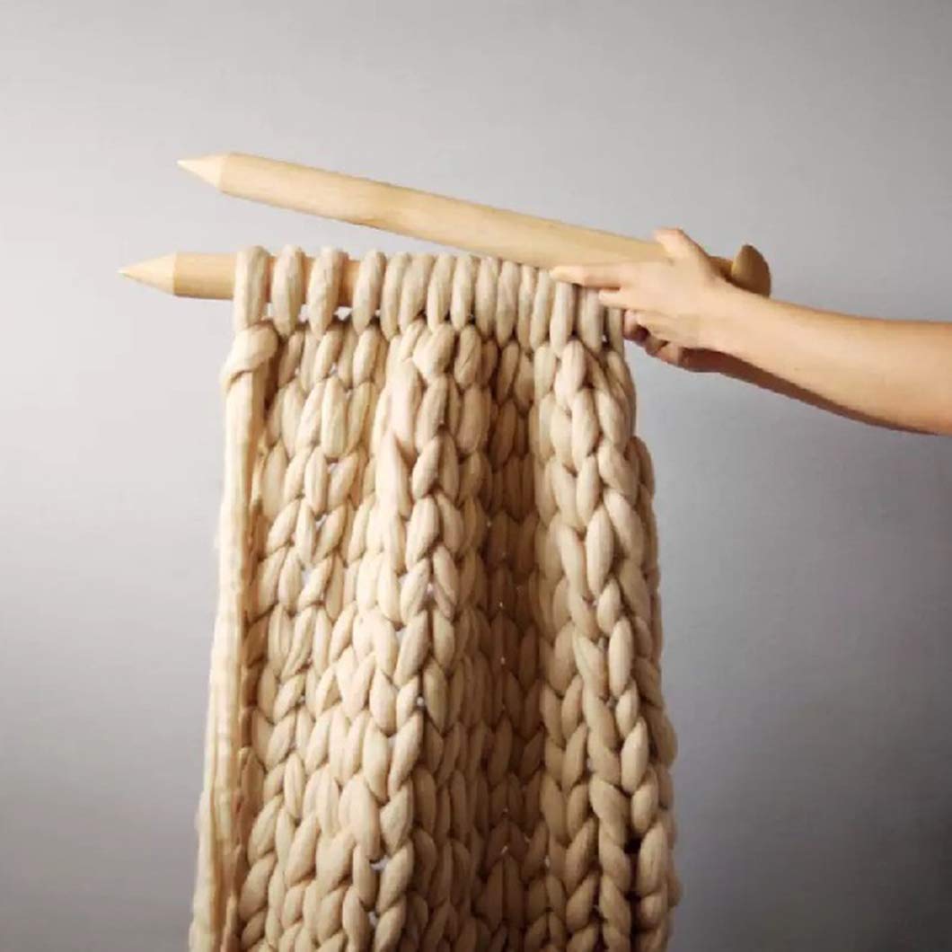 Chunky Hand-Knit Merino Wool Blanket - Soft & Warm Roving Throw for Couch, Bed, Sofa - Cozy Home Decor for Living Room, Nursery & Winter Snuggles