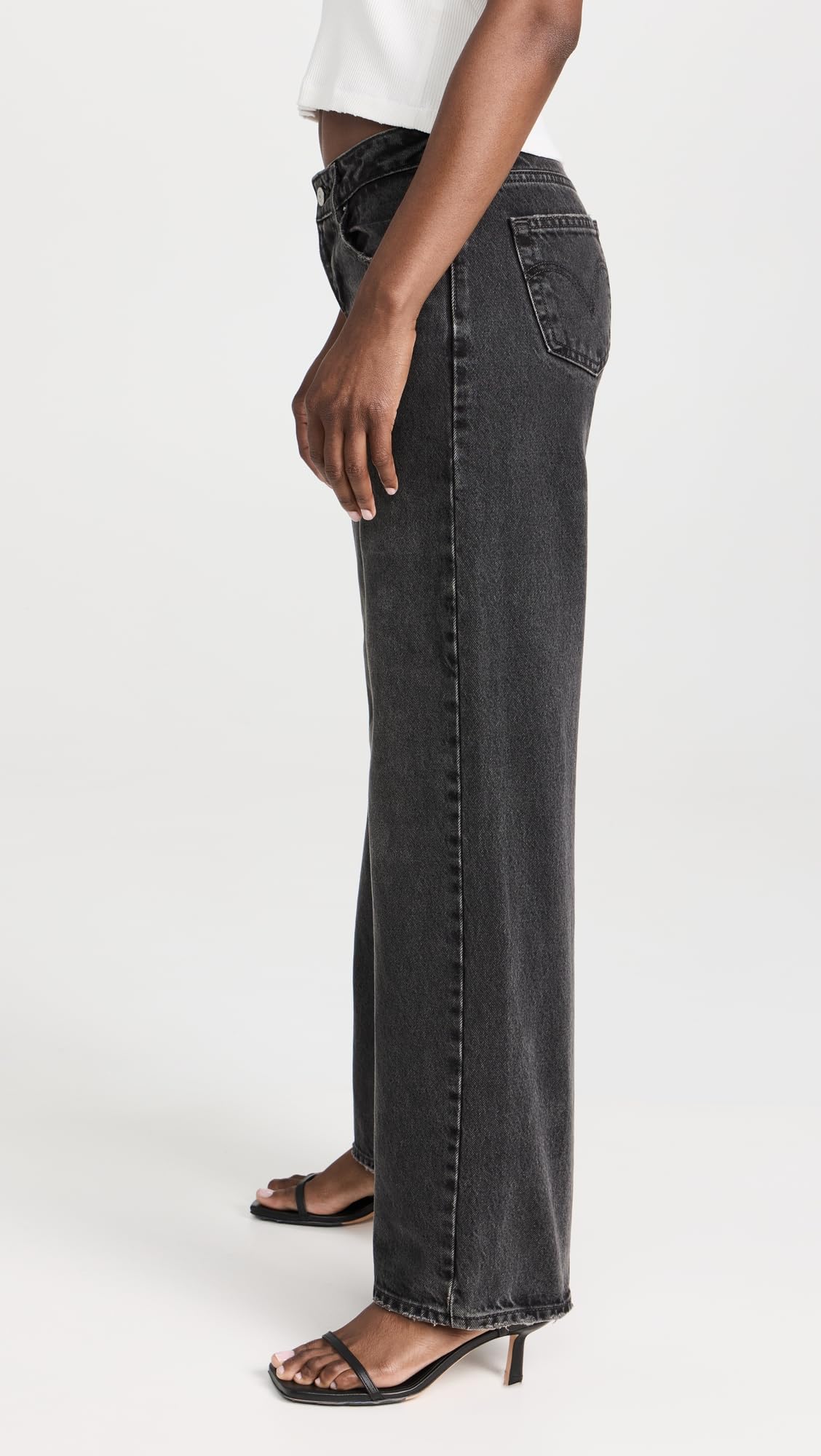 Levi's Women's Low Loose Fit Jeans - Comfortable & Stylish Denim Pants for Casual Wear, Outings & Everyday Fashion