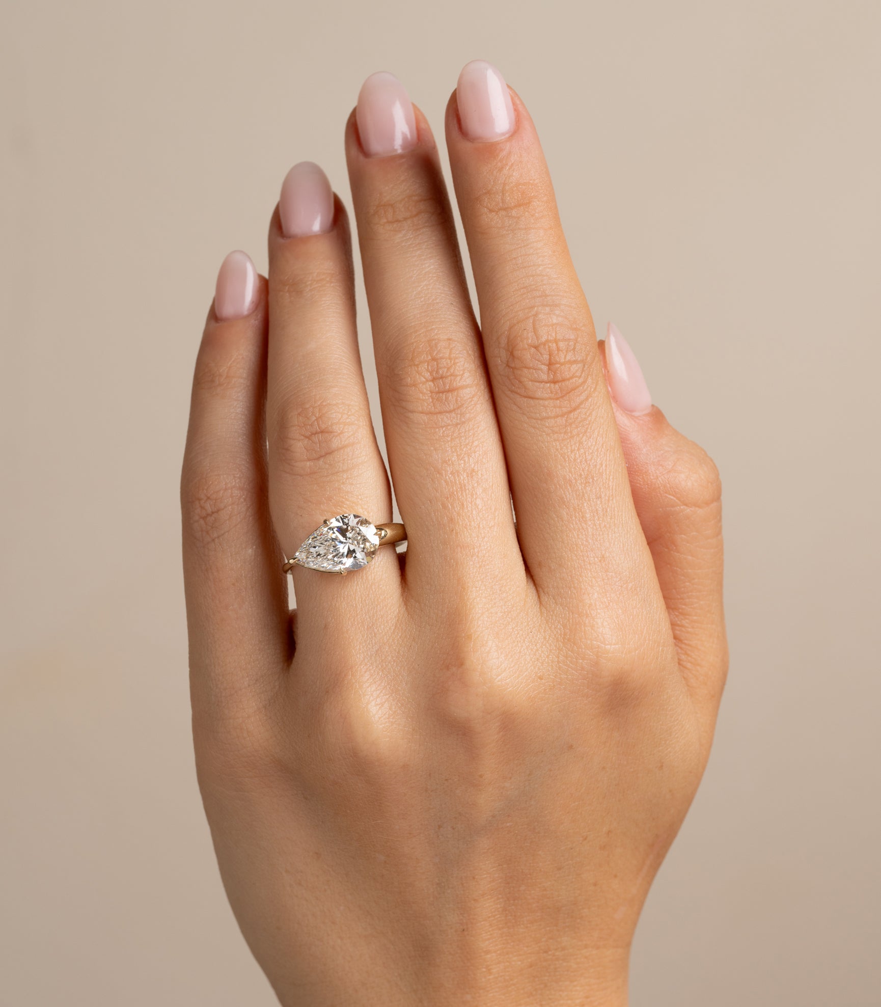 3 Carat Pear Shaped Lab Grown Diamond Engagement Ring for Women - Elegant Wedding Band, Anniversary Gift & Proposal Jewelry
